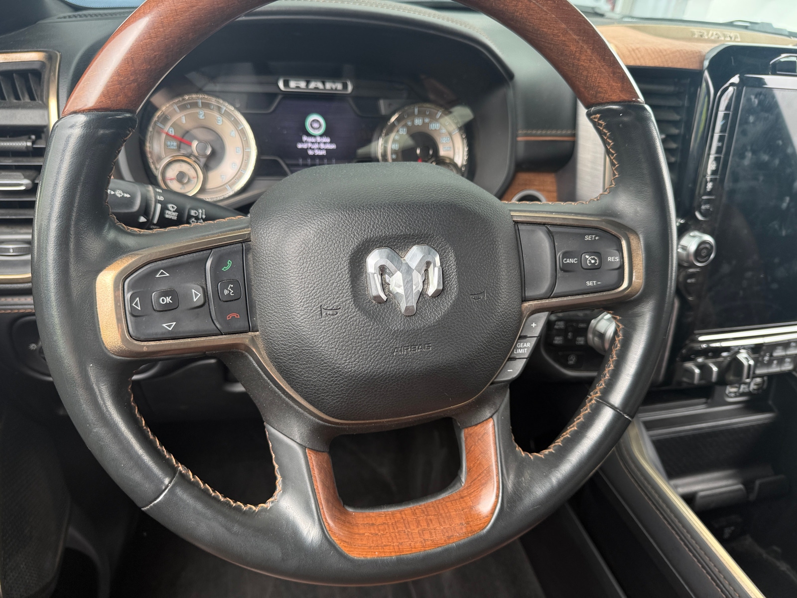 Thumbnail: 2022 RAM 1500 - 4