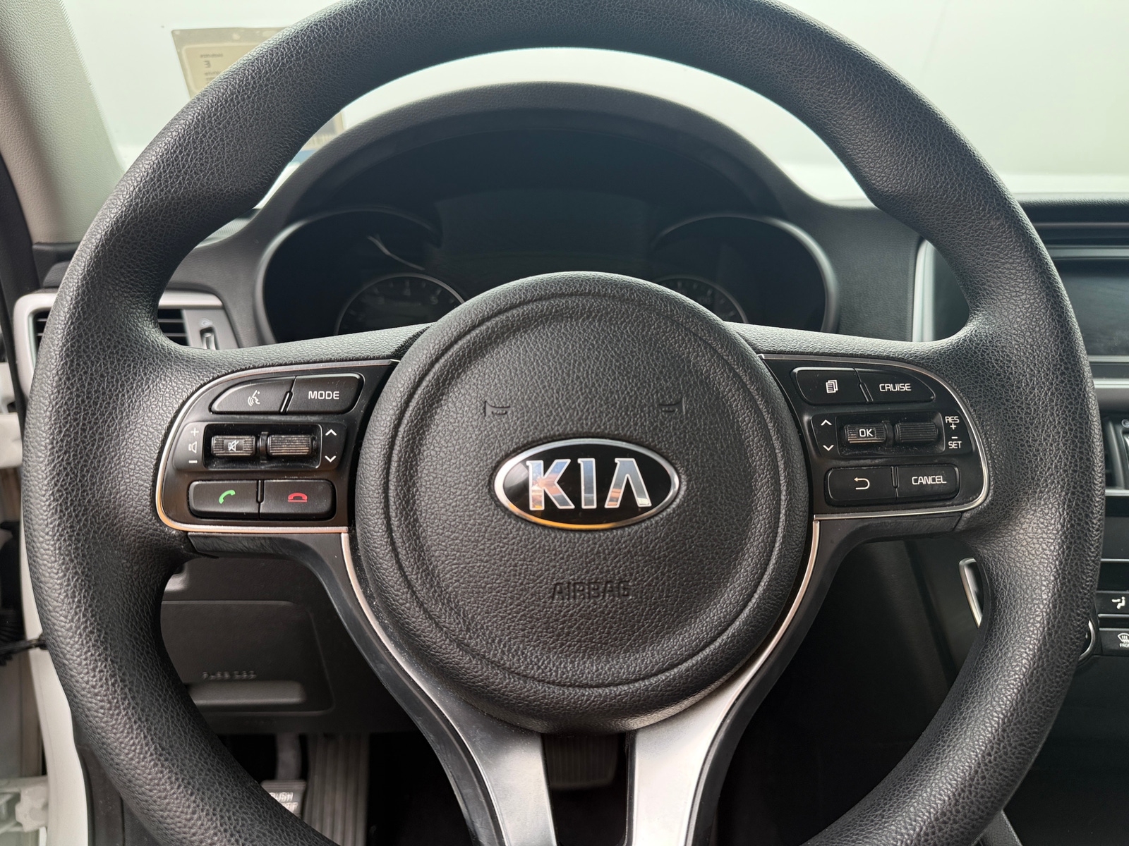 Thumbnail: 2017 Kia Optima - 5