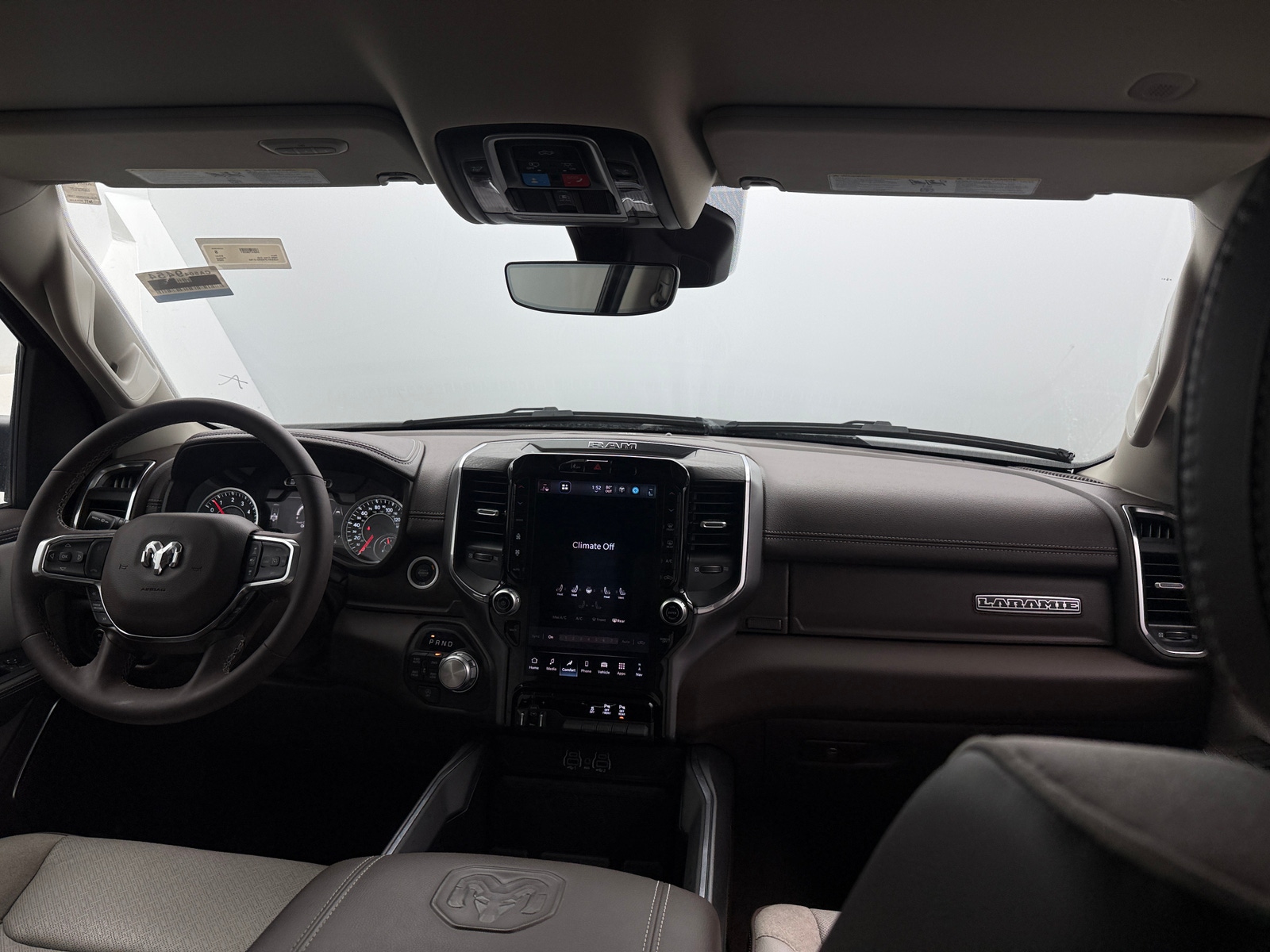 Thumbnail: 2025 RAM 1500 - 2