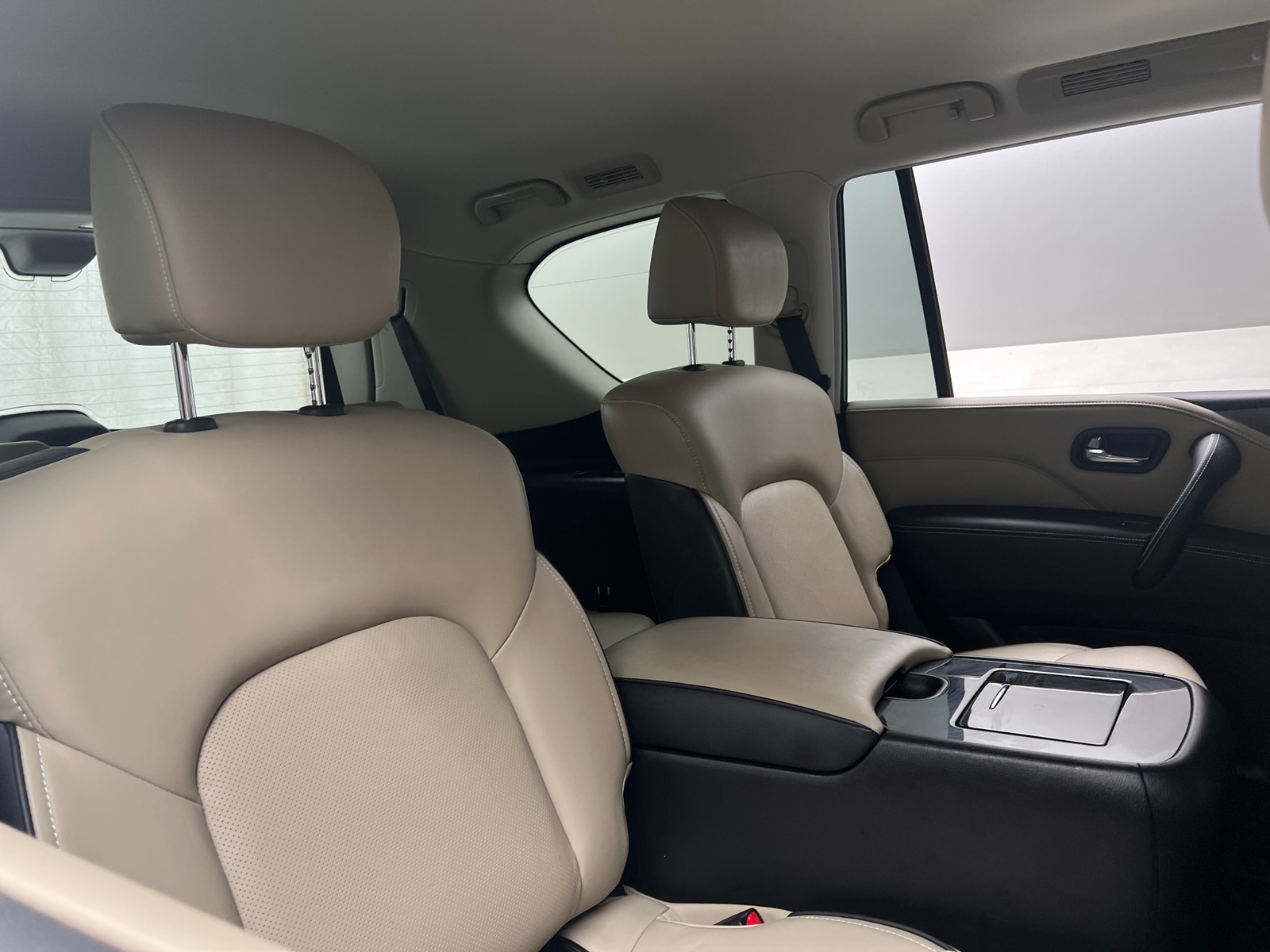 Thumbnail: 2024 INFINITI QX80 - 5