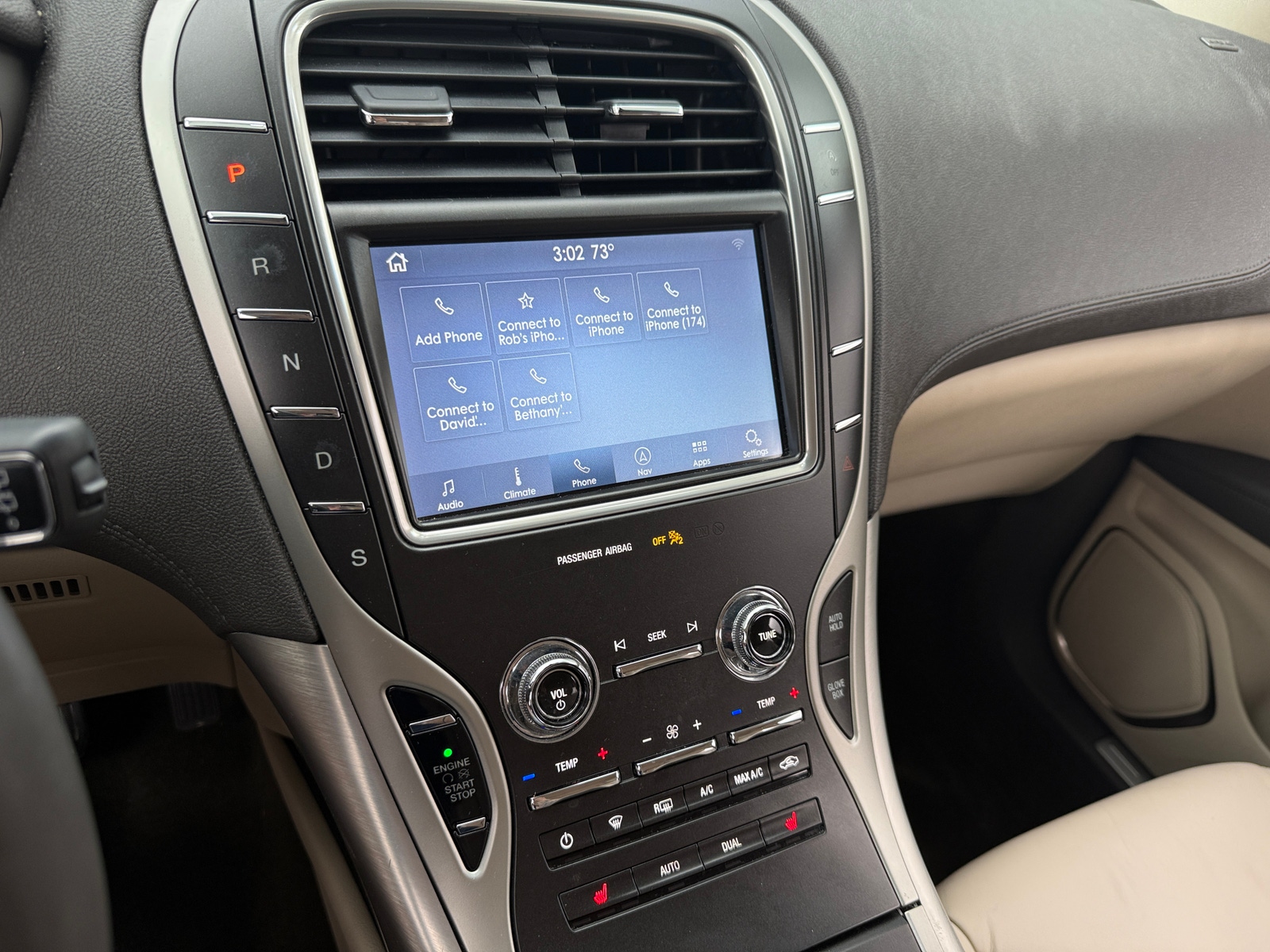 Thumbnail: 2020 Lincoln Nautilus - 3