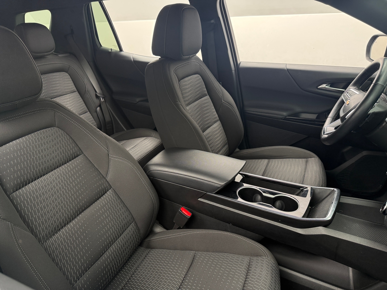 Thumbnail: 2025 Chevrolet Equinox - 2