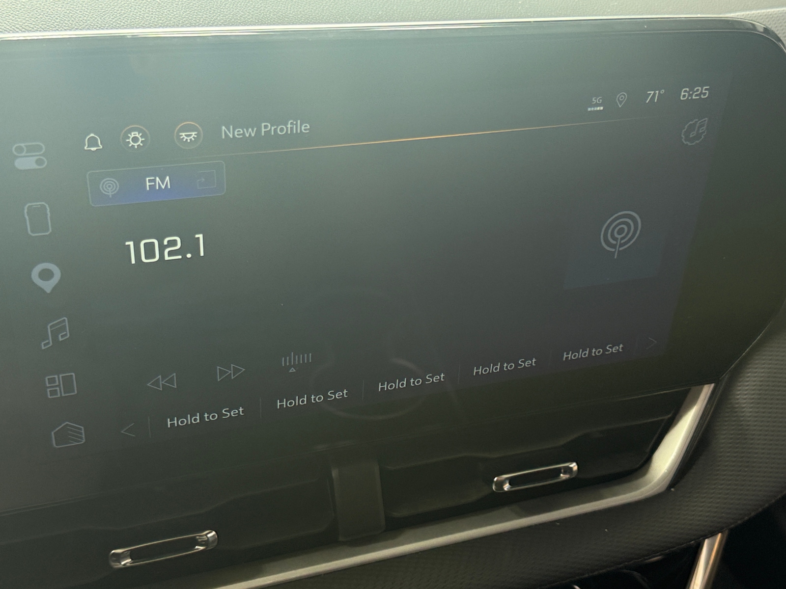 Thumbnail: 2025 Chevrolet Equinox - 4