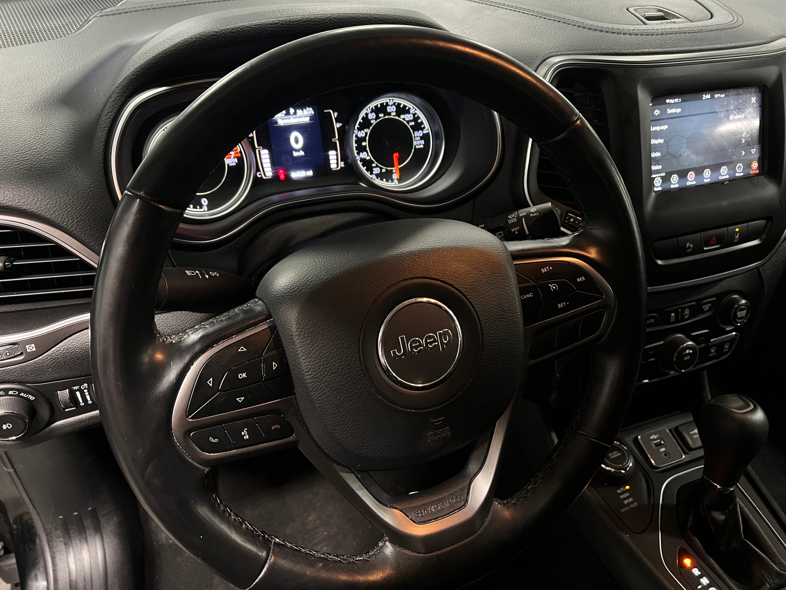 Thumbnail: 2021 Jeep Cherokee - 5