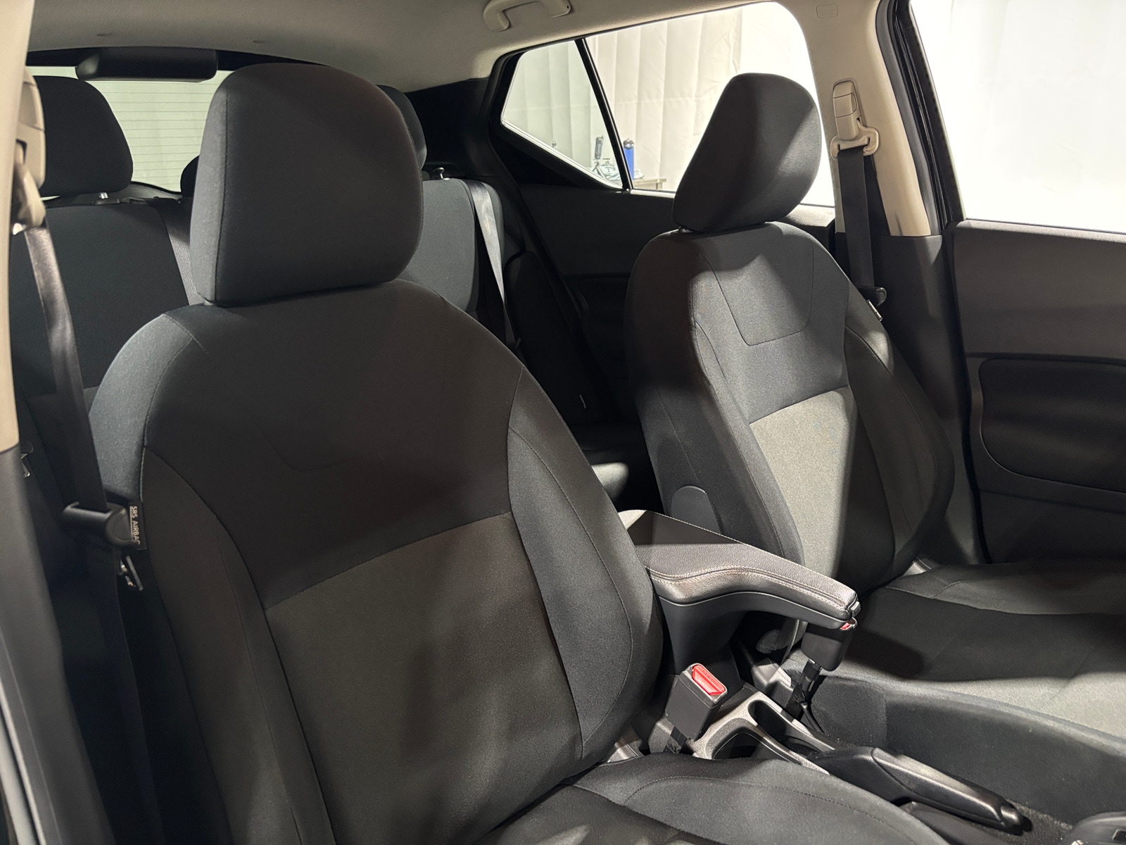 Thumbnail: 2024 Nissan Kicks - 2