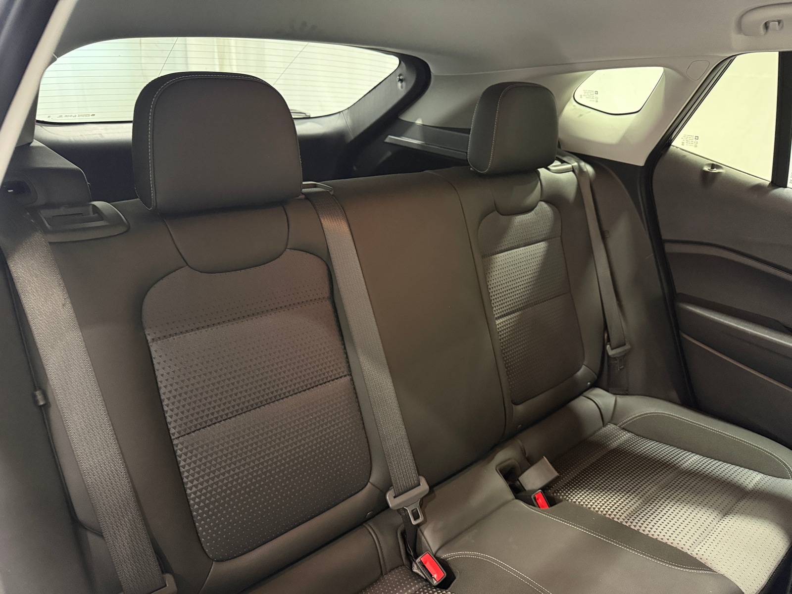 Thumbnail: 2025 Chevrolet Trax - 6