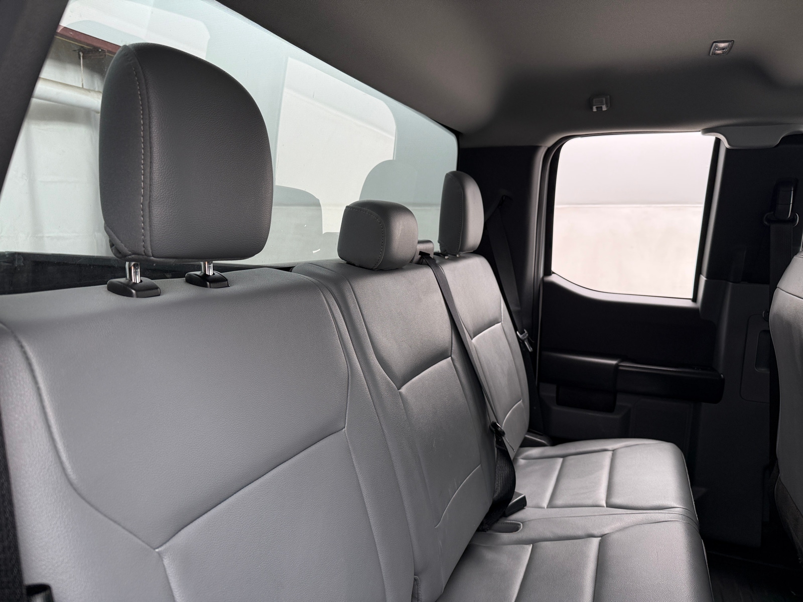 Thumbnail: 2022 Ford Econoline - 6