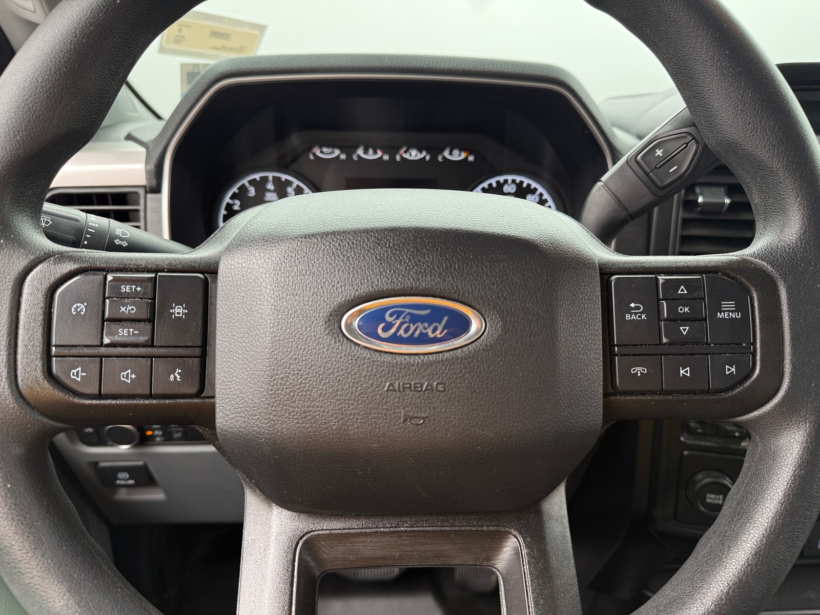 Thumbnail: 2022 Ford Econoline - 5