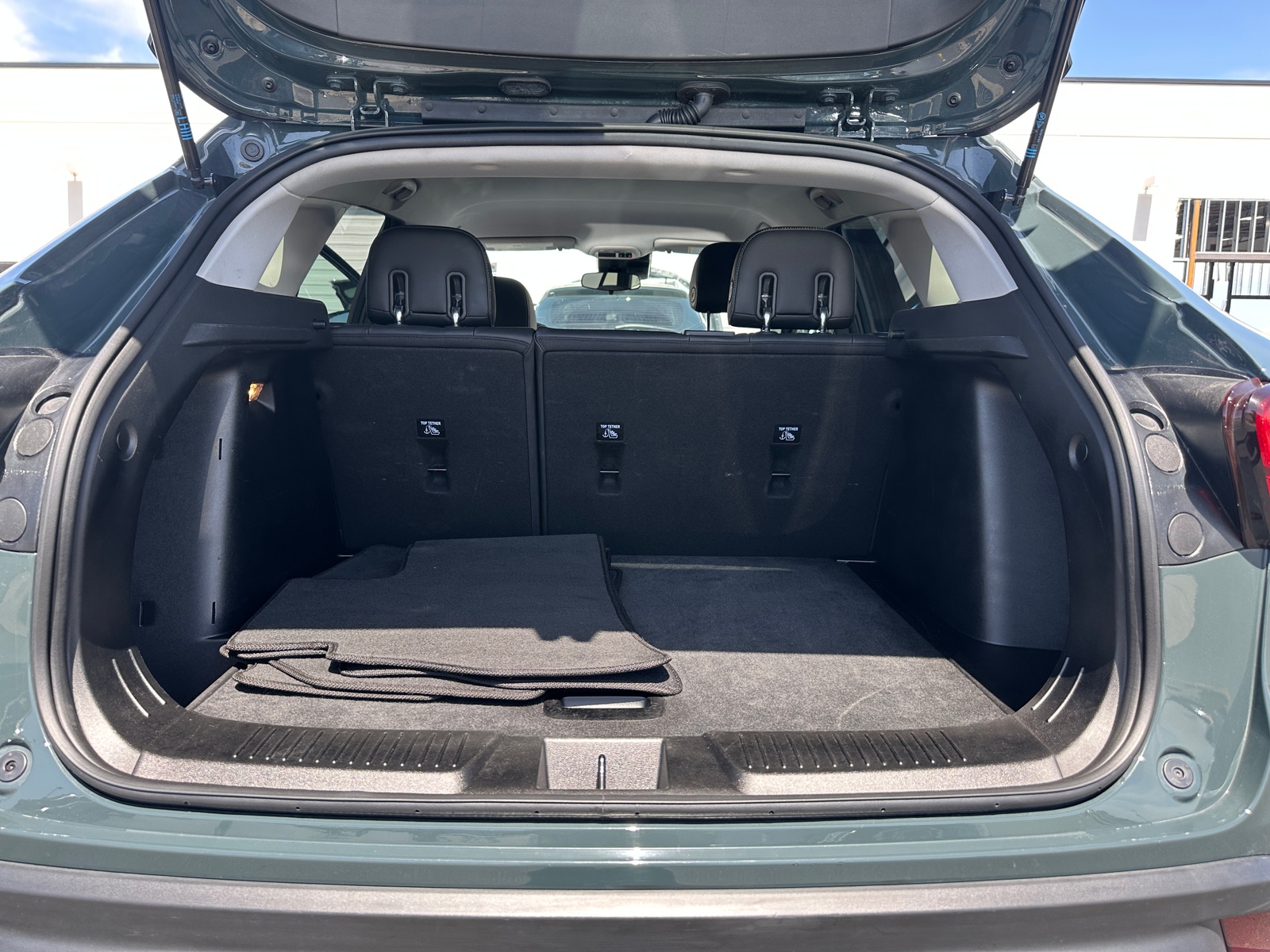 Thumbnail: 2025 Chevrolet Trax - 7