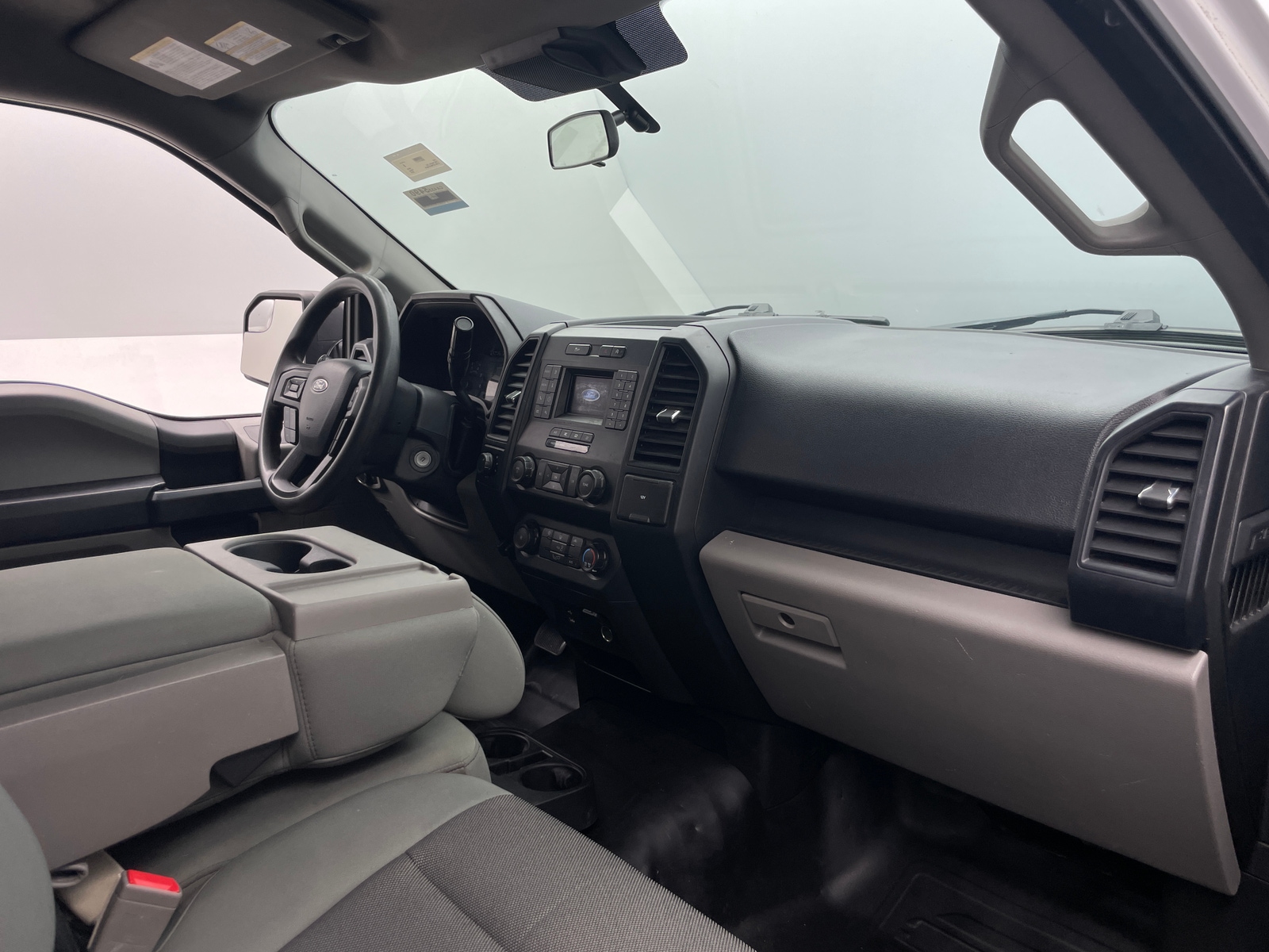Thumbnail: 2019 Ford Econoline - 3