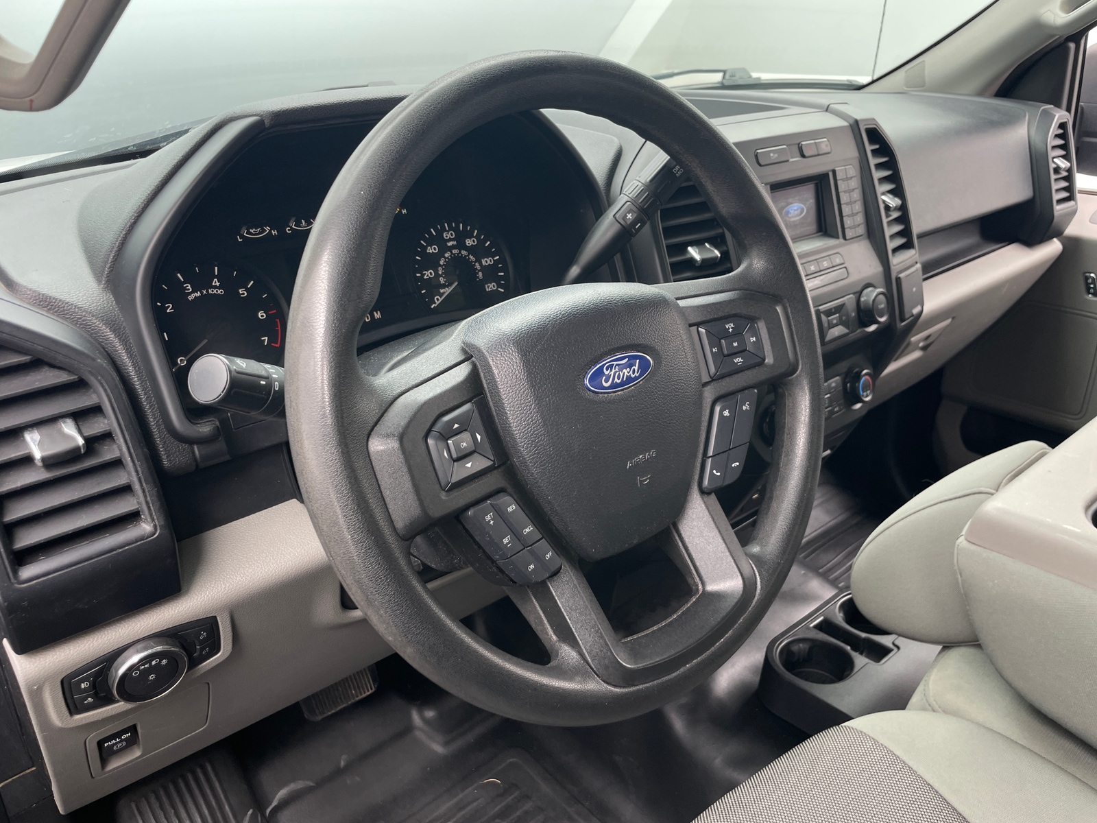 Thumbnail: 2019 Ford Econoline - 5