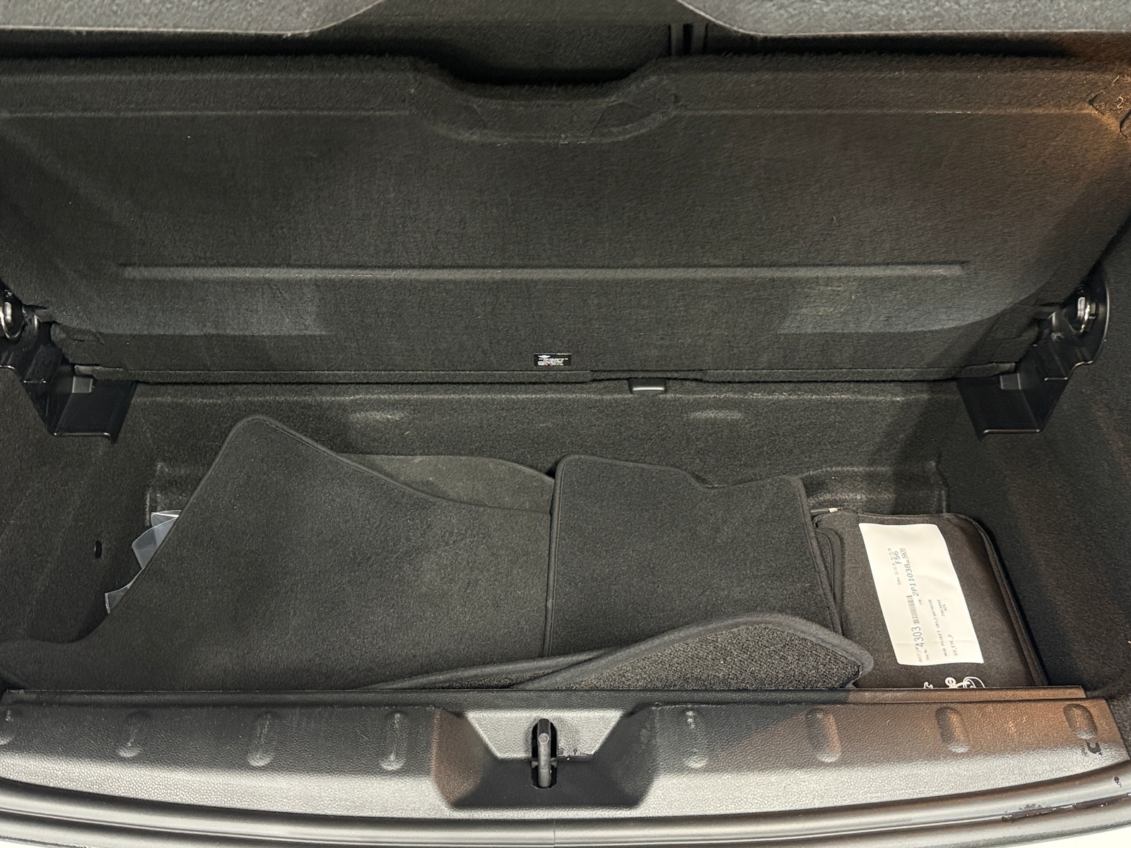 Thumbnail: 2021 MINI Cooper Hardtop - 6