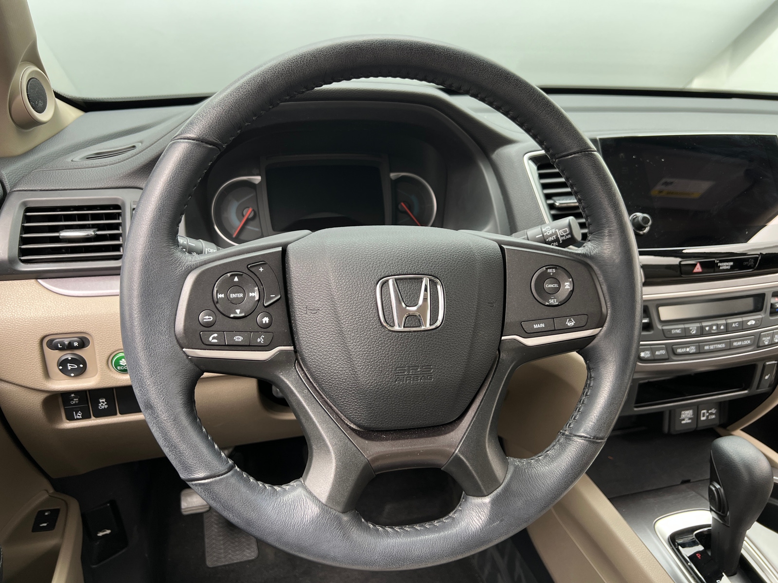 Thumbnail: 2020 Honda Pilot - 4