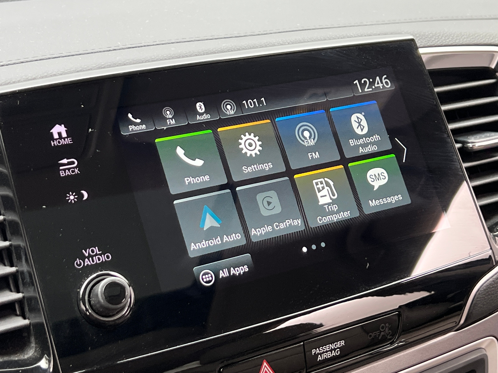 Thumbnail: 2020 Honda Pilot - 3