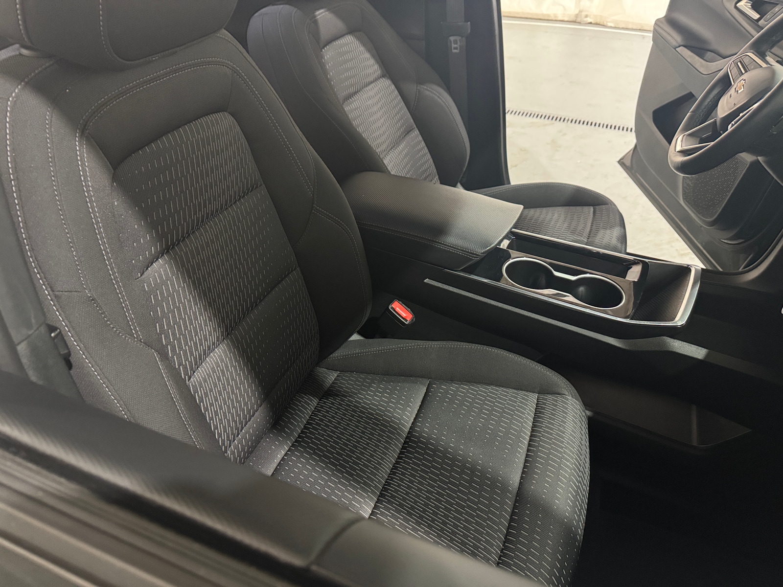 Thumbnail: 2025 Chevrolet Equinox - 2