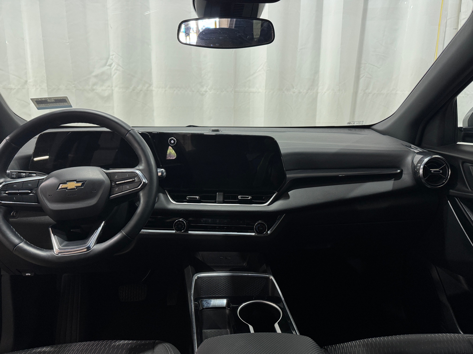 Thumbnail: 2025 Chevrolet Equinox - 3