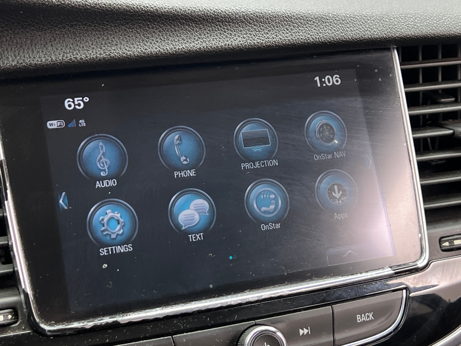 Thumbnail: 2019 Buick Encore - 3