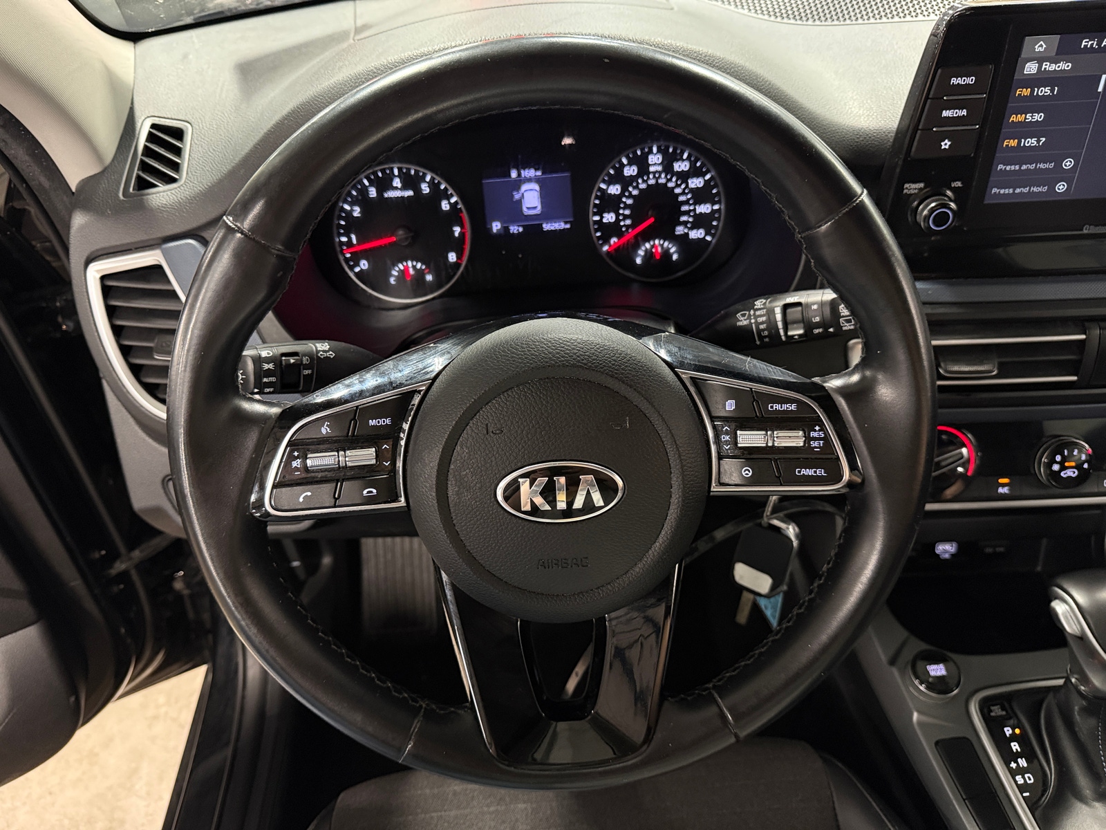Thumbnail: 2021 Kia Seltos - 4