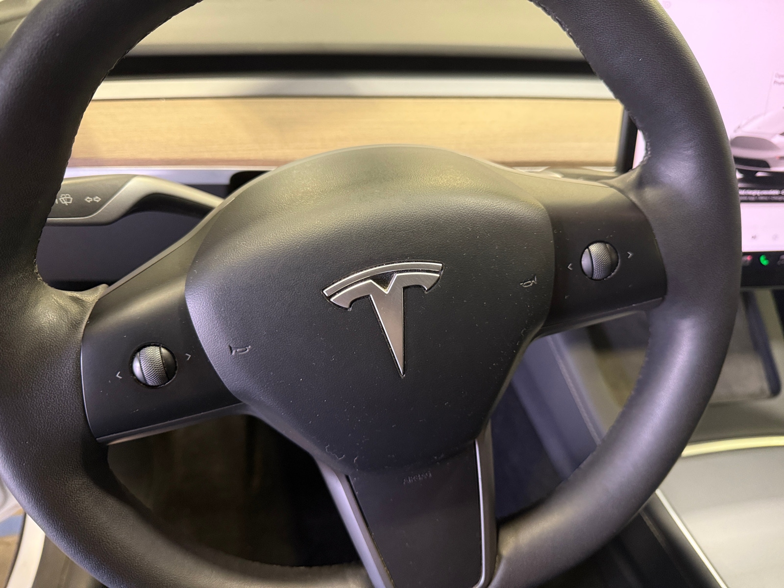 Thumbnail: 2023 Tesla Model Y - 4
