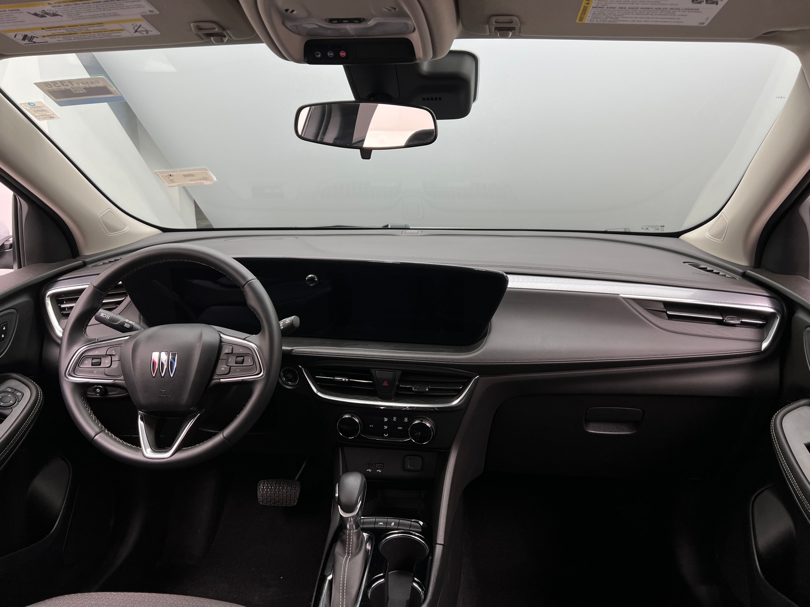 Thumbnail: 2025 Buick Encore GX - 3