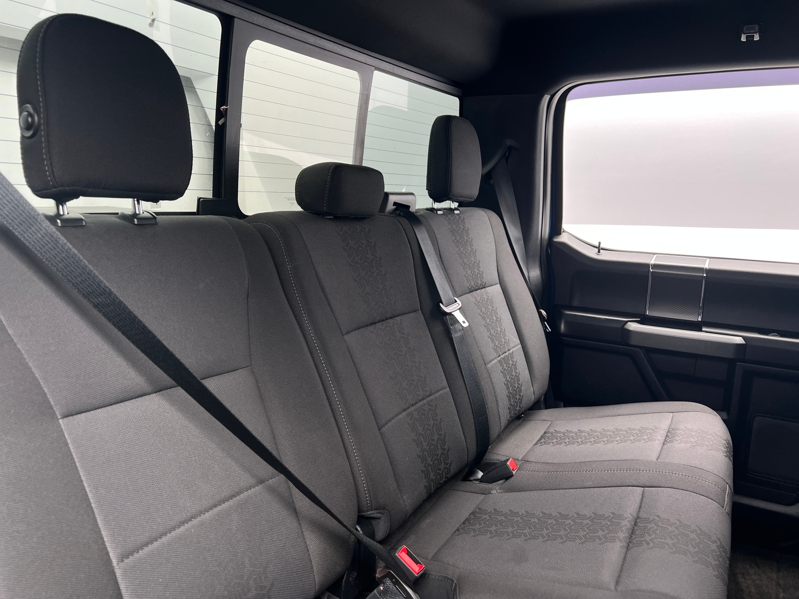 Thumbnail: 2018 Ford Econoline - 6