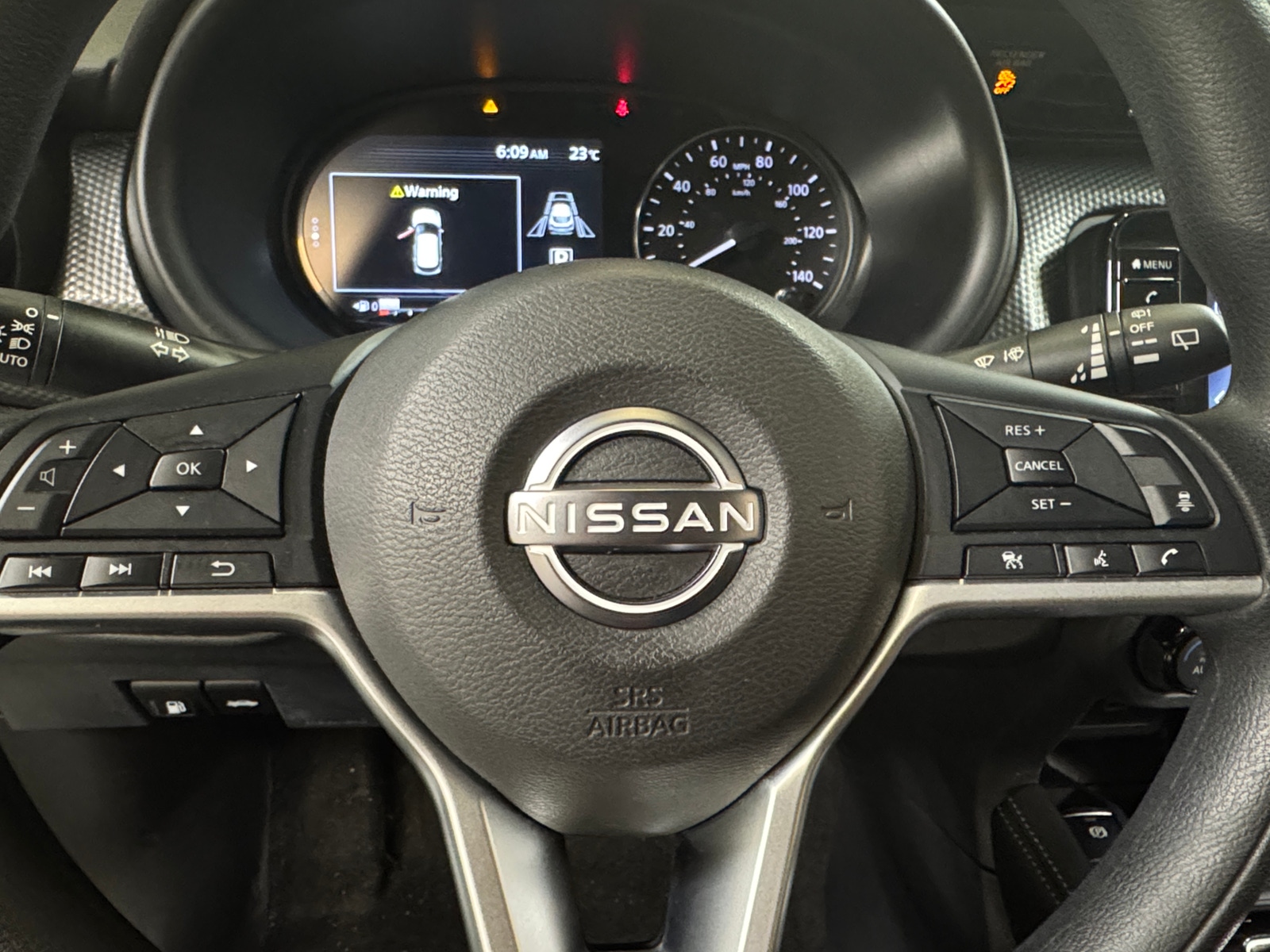 Thumbnail: 2022 Nissan Kicks - 5