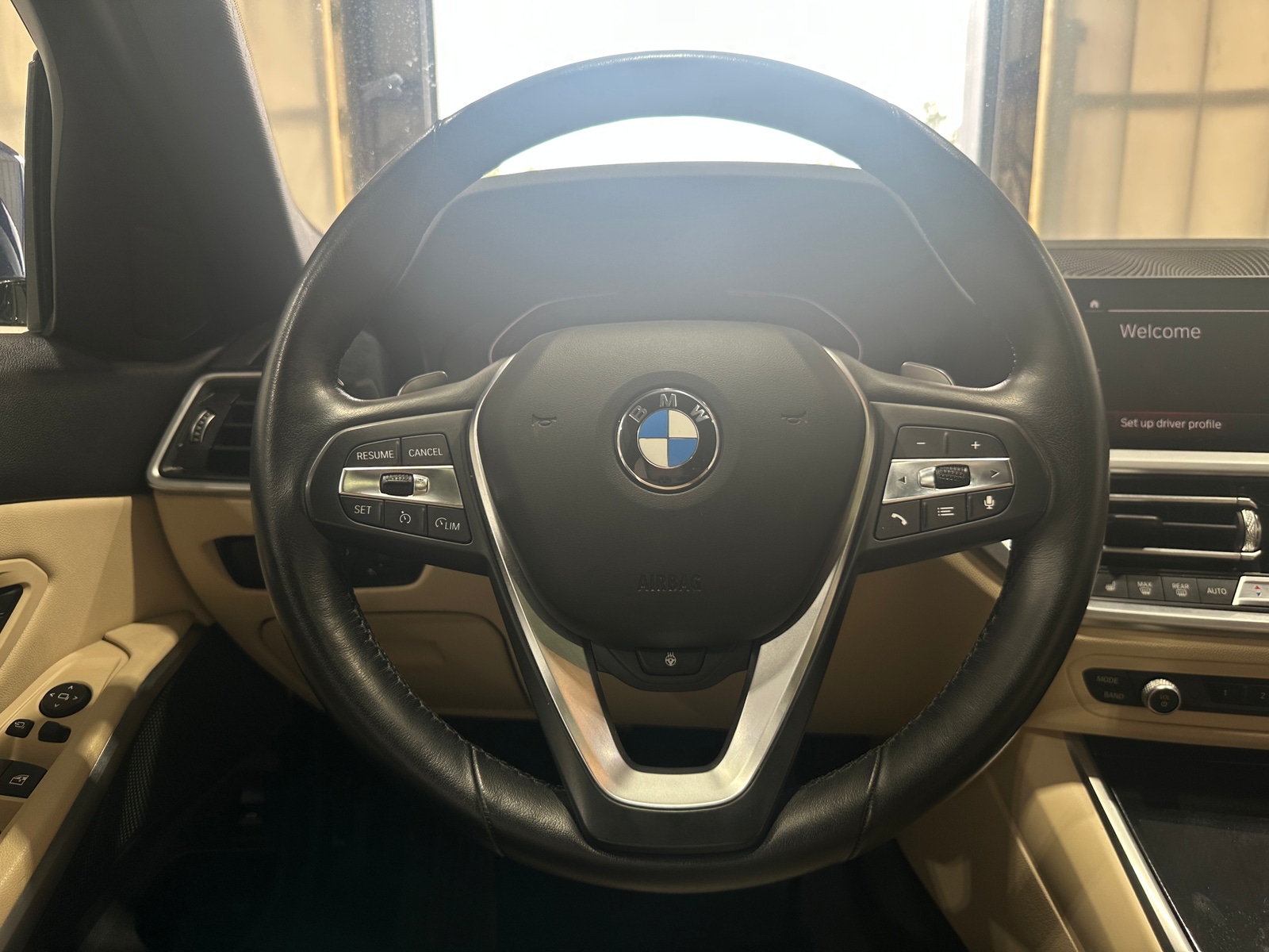 Thumbnail: 2019 BMW 3 Series - 4