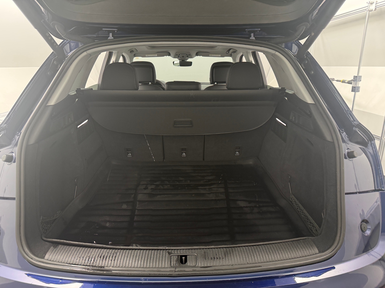Thumbnail: 2023 Audi Q5 - 6