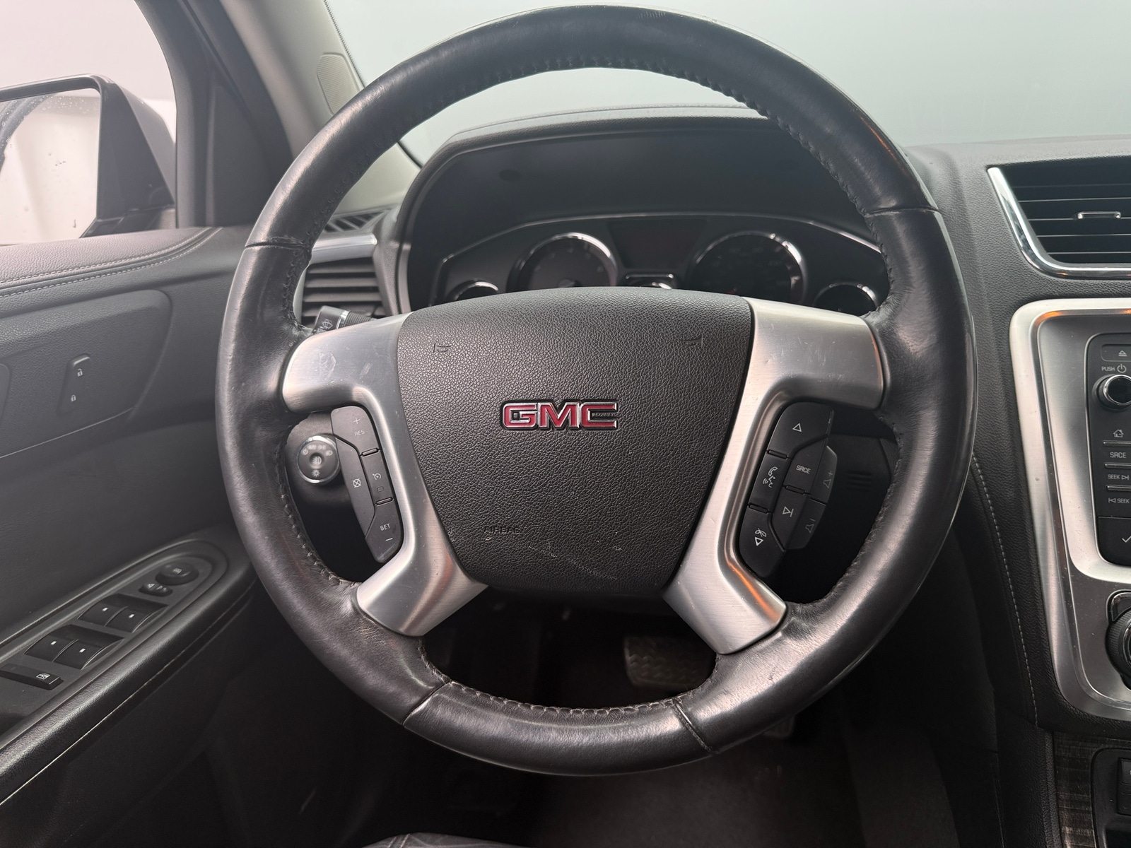 Thumbnail: 2016 GMC Acadia - 4