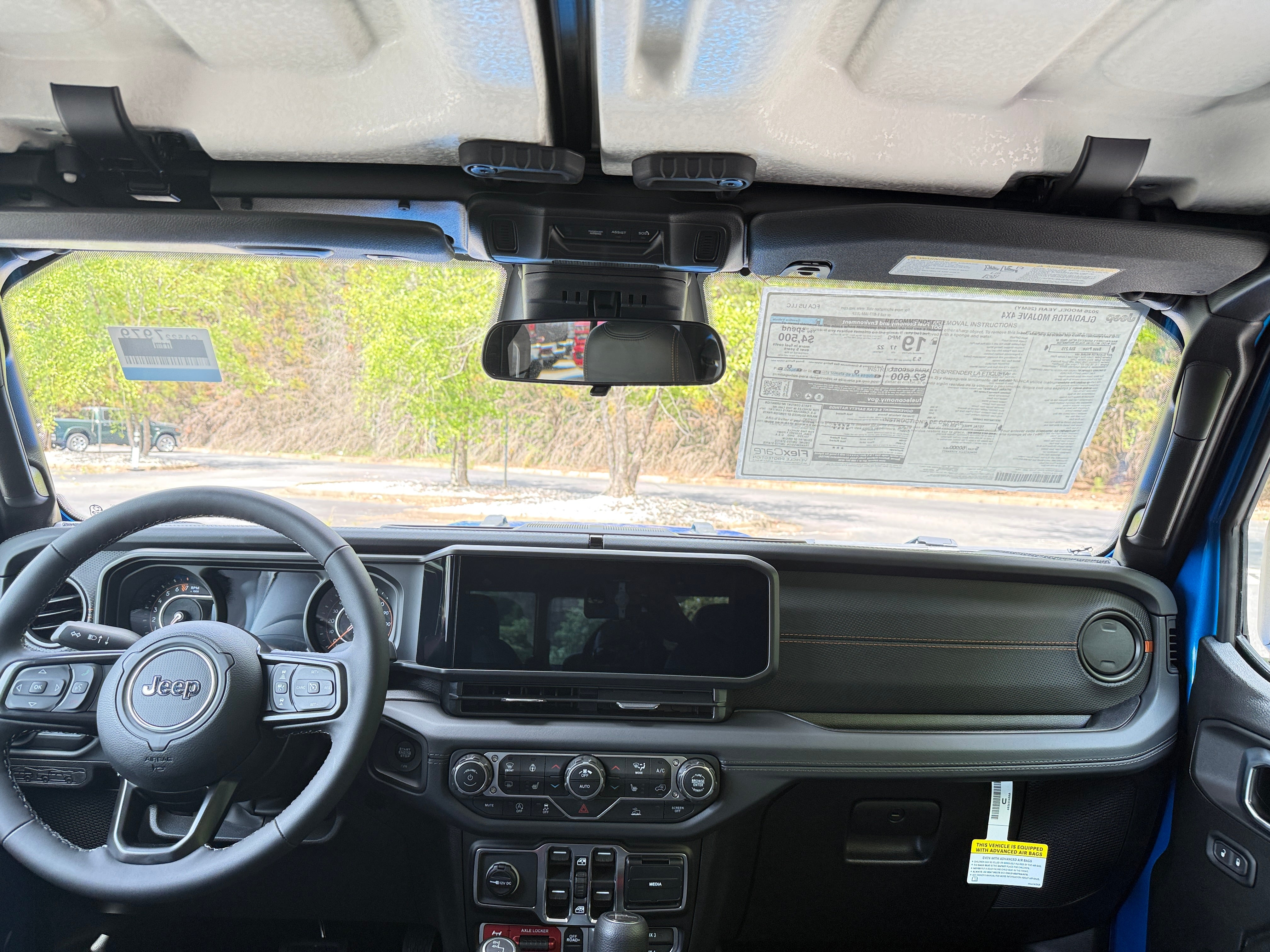 2026 Jeep Gladiator Mojave Auto's photo