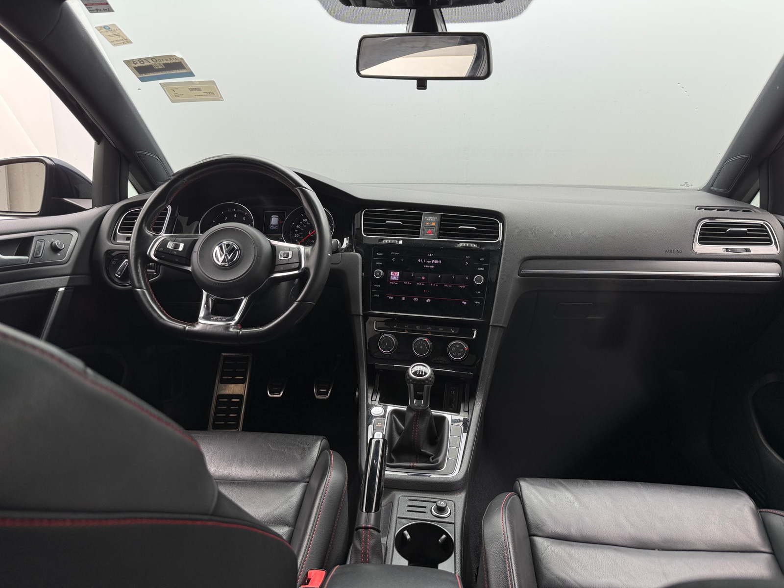 Thumbnail: 2018 Volkswagen Golf - 2
