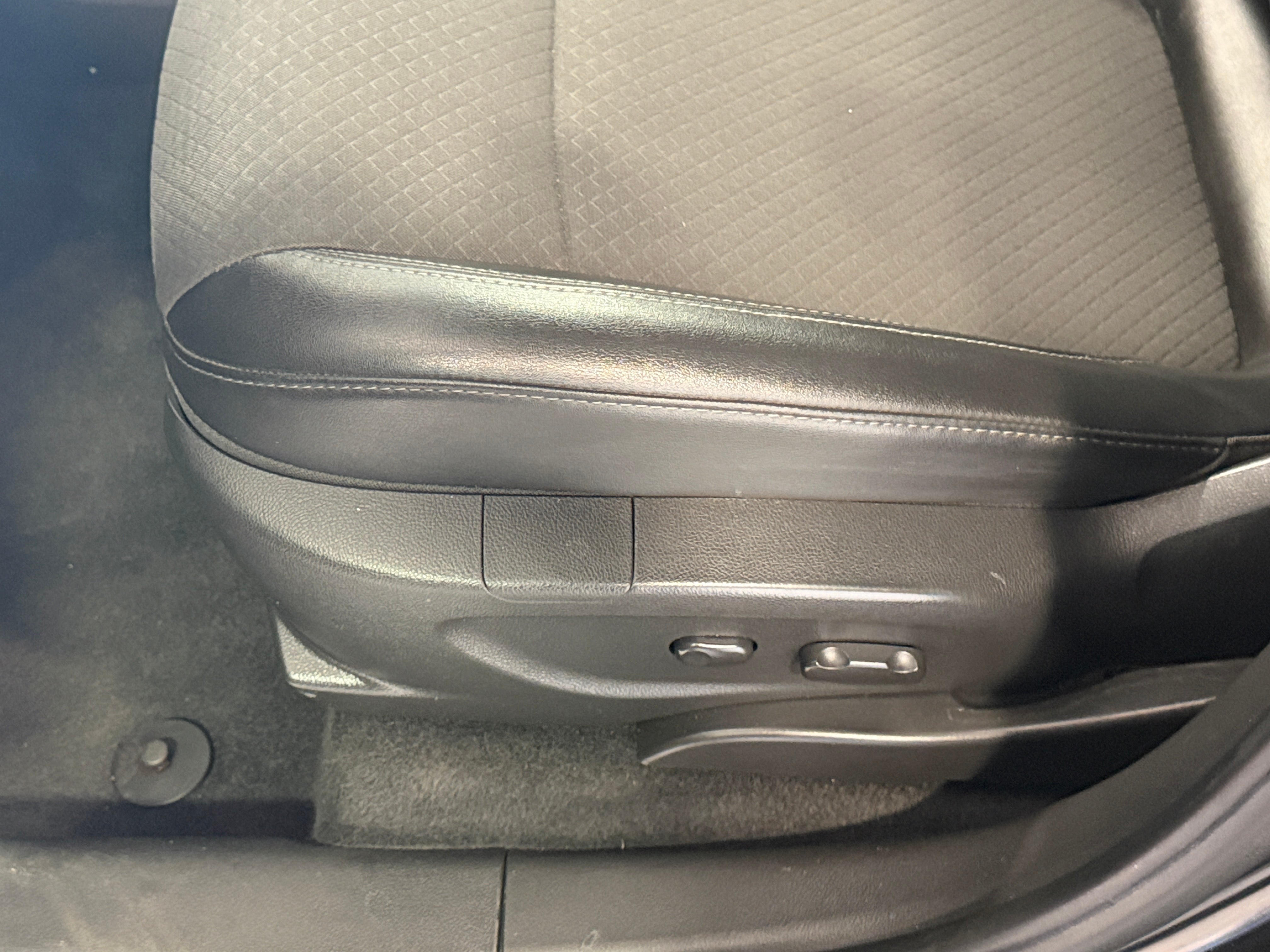 Used 2019 Buick Encore Preferred with VIN KL4CJASB5KB706221 for sale in Auburn, WA