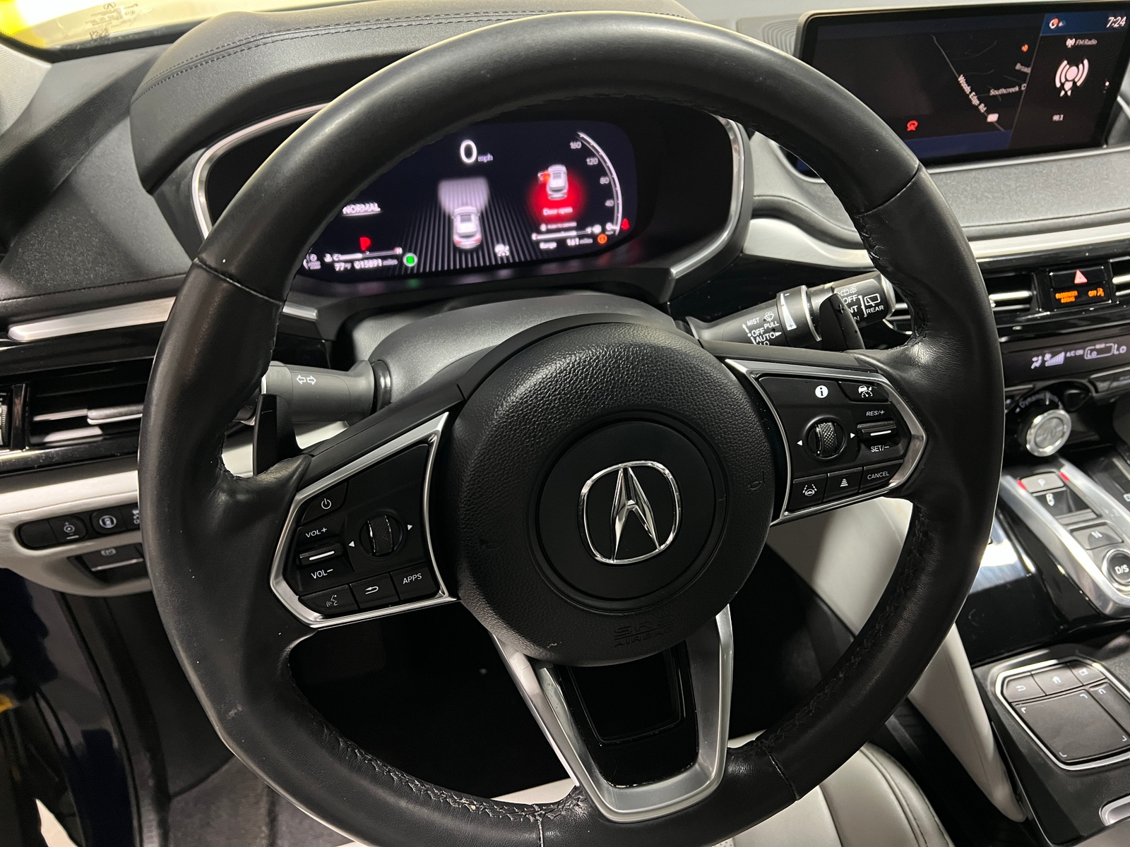 Thumbnail: 2024 Acura MDX - 4