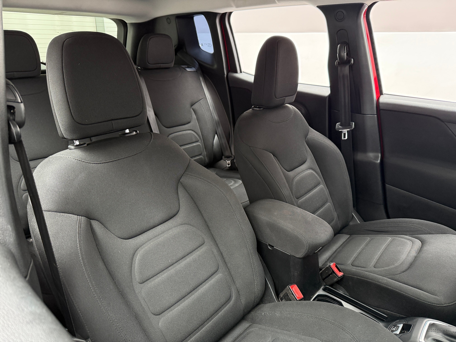 Thumbnail: 2019 Jeep Renegade - 2