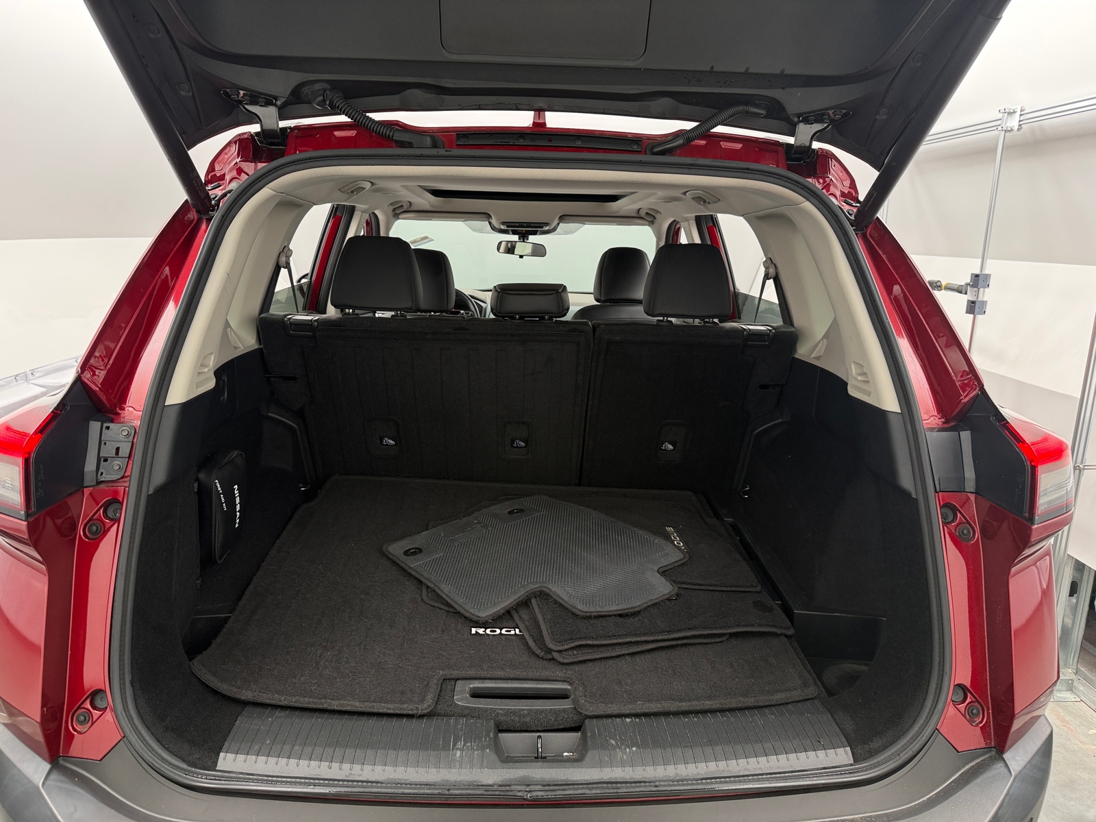 Thumbnail: 2021 Nissan Rogue - 7