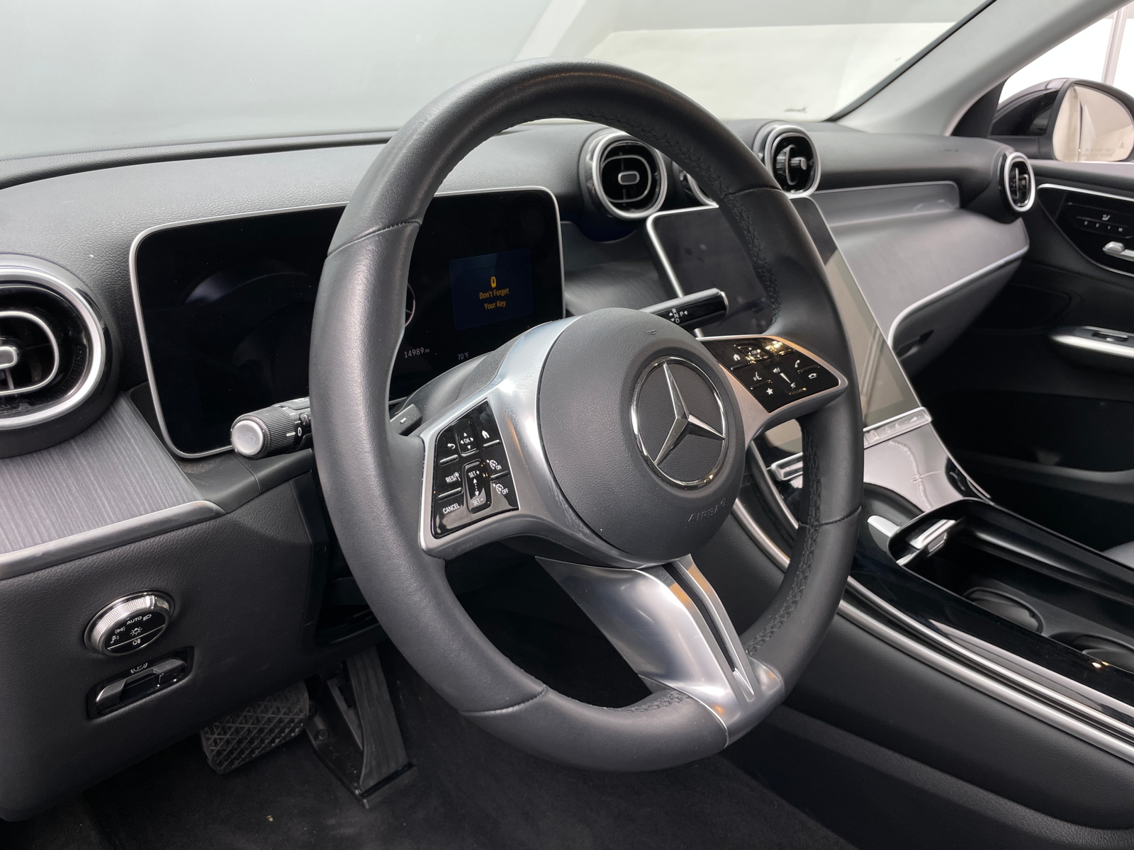 Thumbnail: 2025 Mercedes-Benz GLC - 4