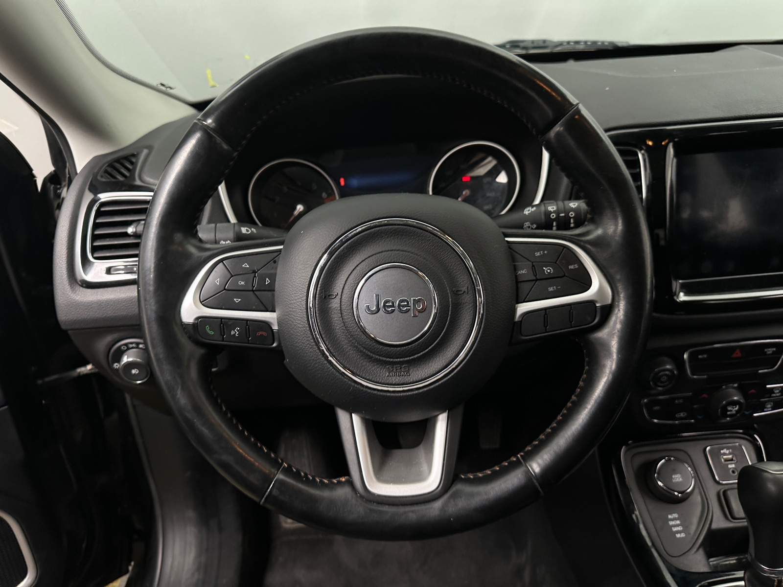 Thumbnail: 2020 Jeep Compass - 4