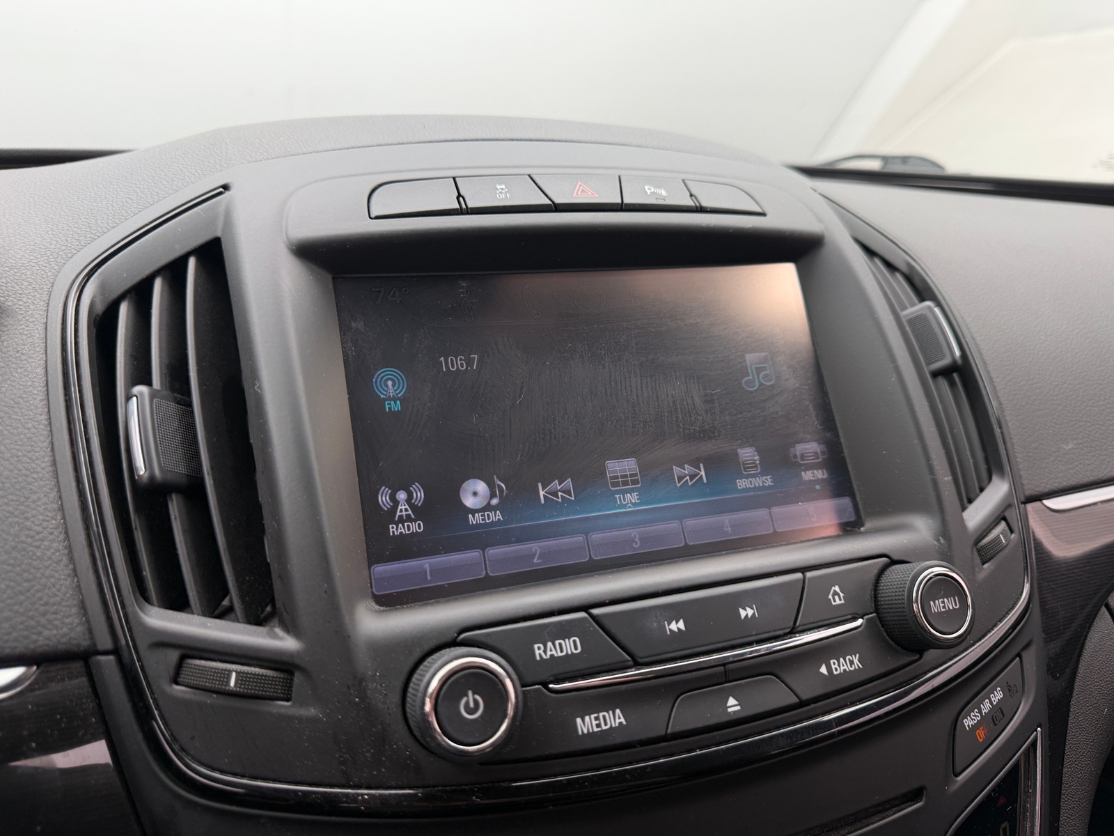 Thumbnail: 2016 Buick Regal - 3