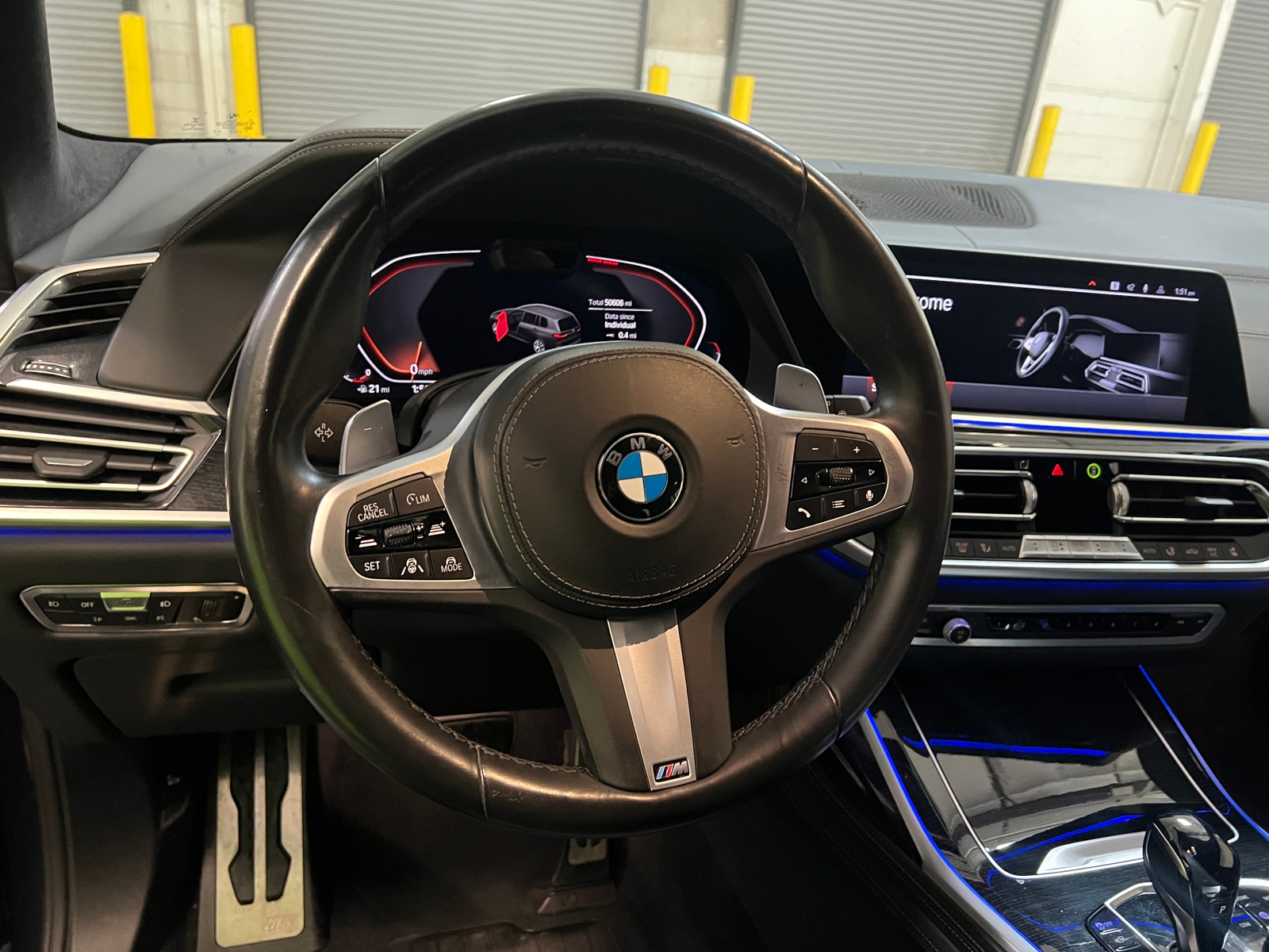 Thumbnail: 2019 BMW X7 - 4