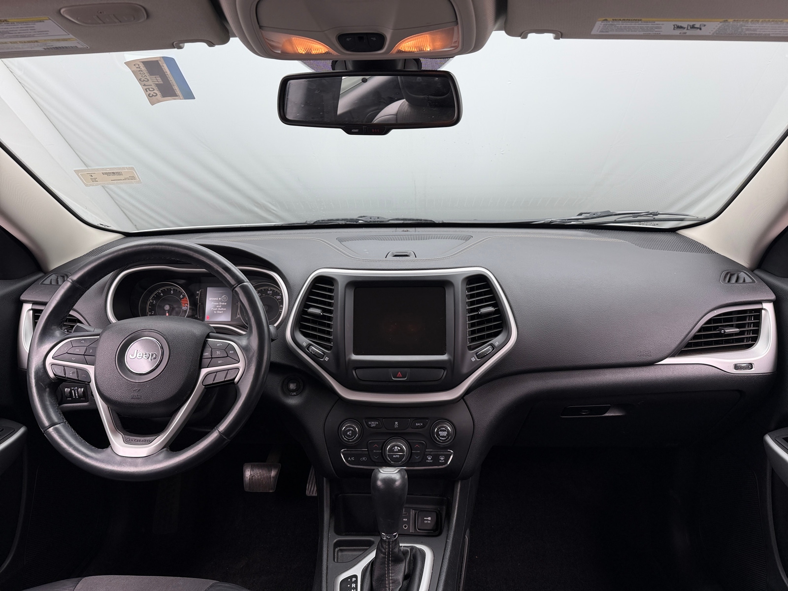 Thumbnail: 2018 Jeep Cherokee - 3