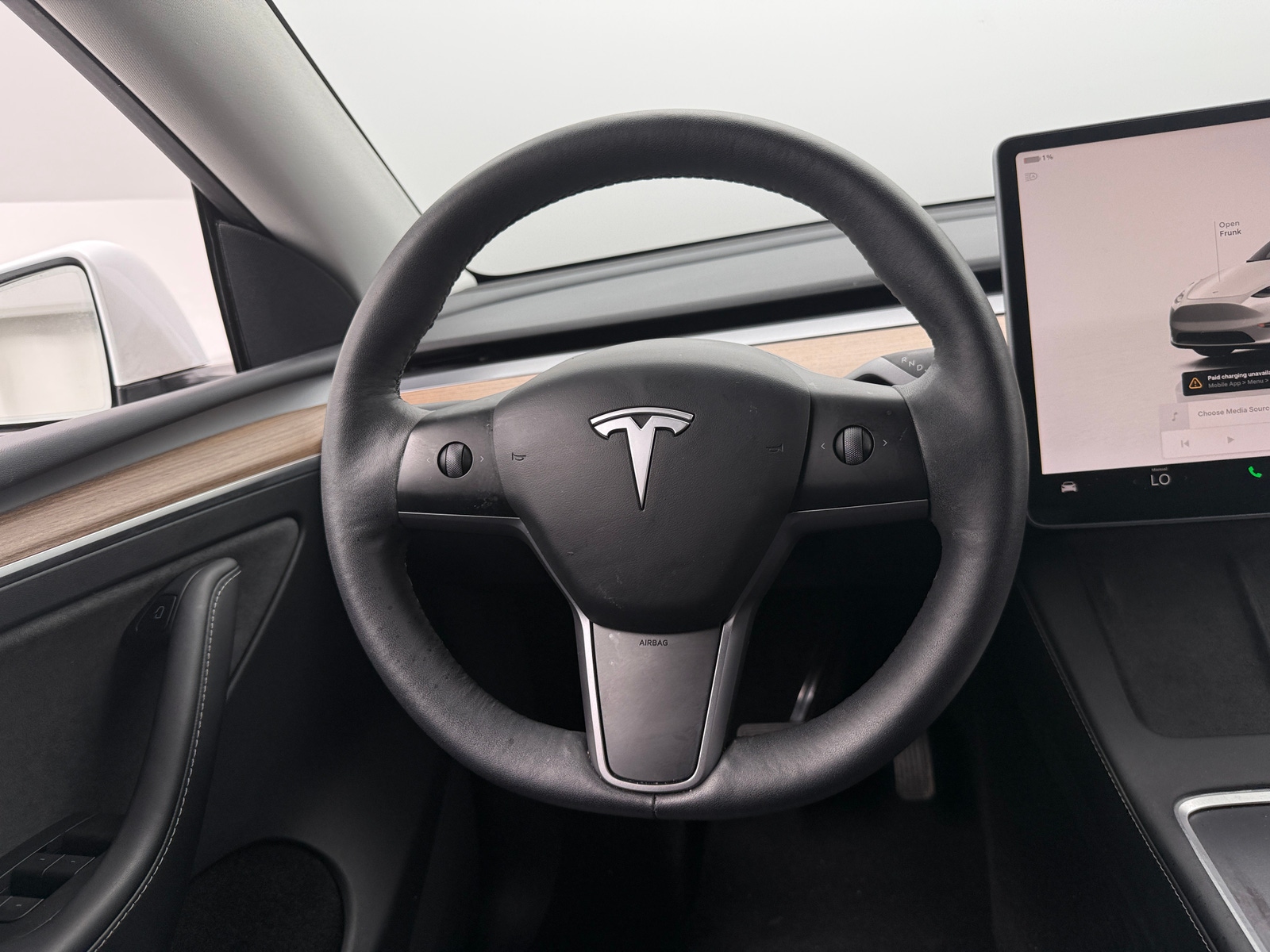 Thumbnail: 2023 Tesla Model Y - 4