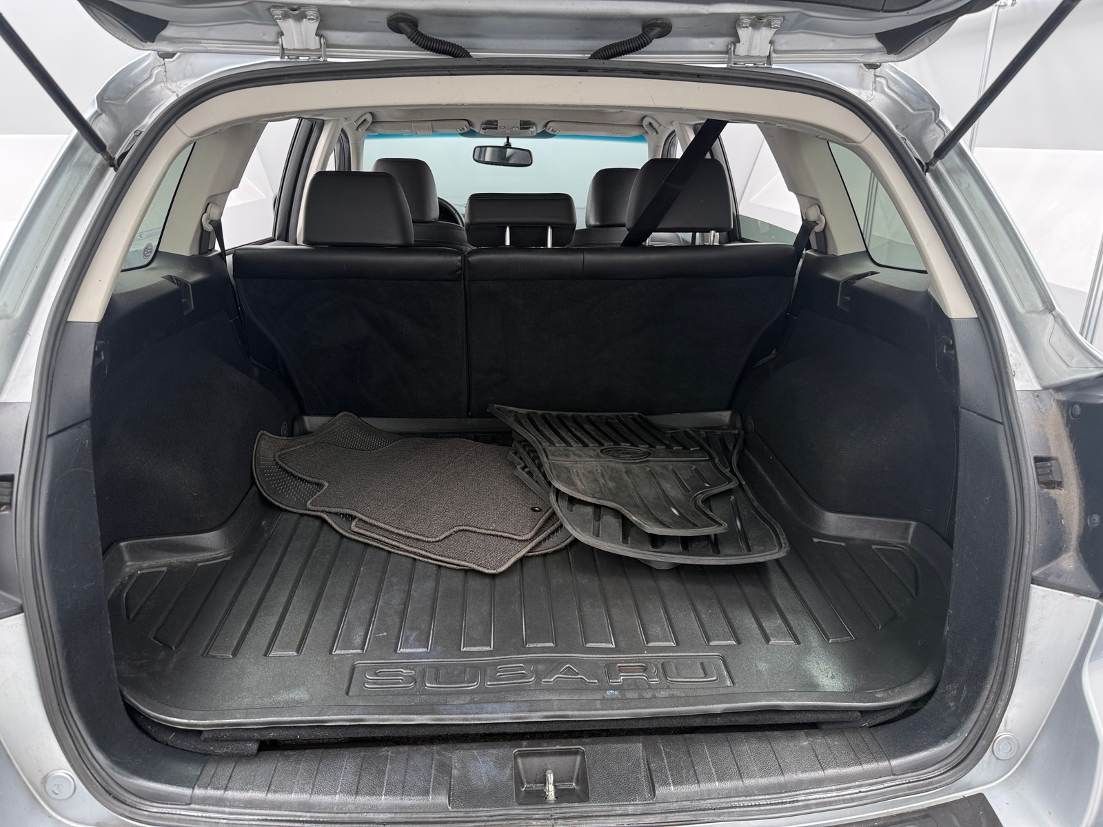 Thumbnail: 2012 Subaru Outback - 6