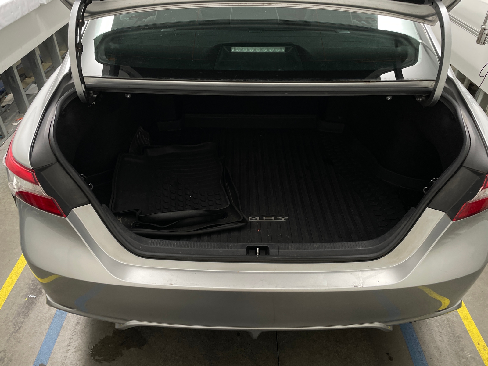 Thumbnail: 2019 Toyota Camry - 7