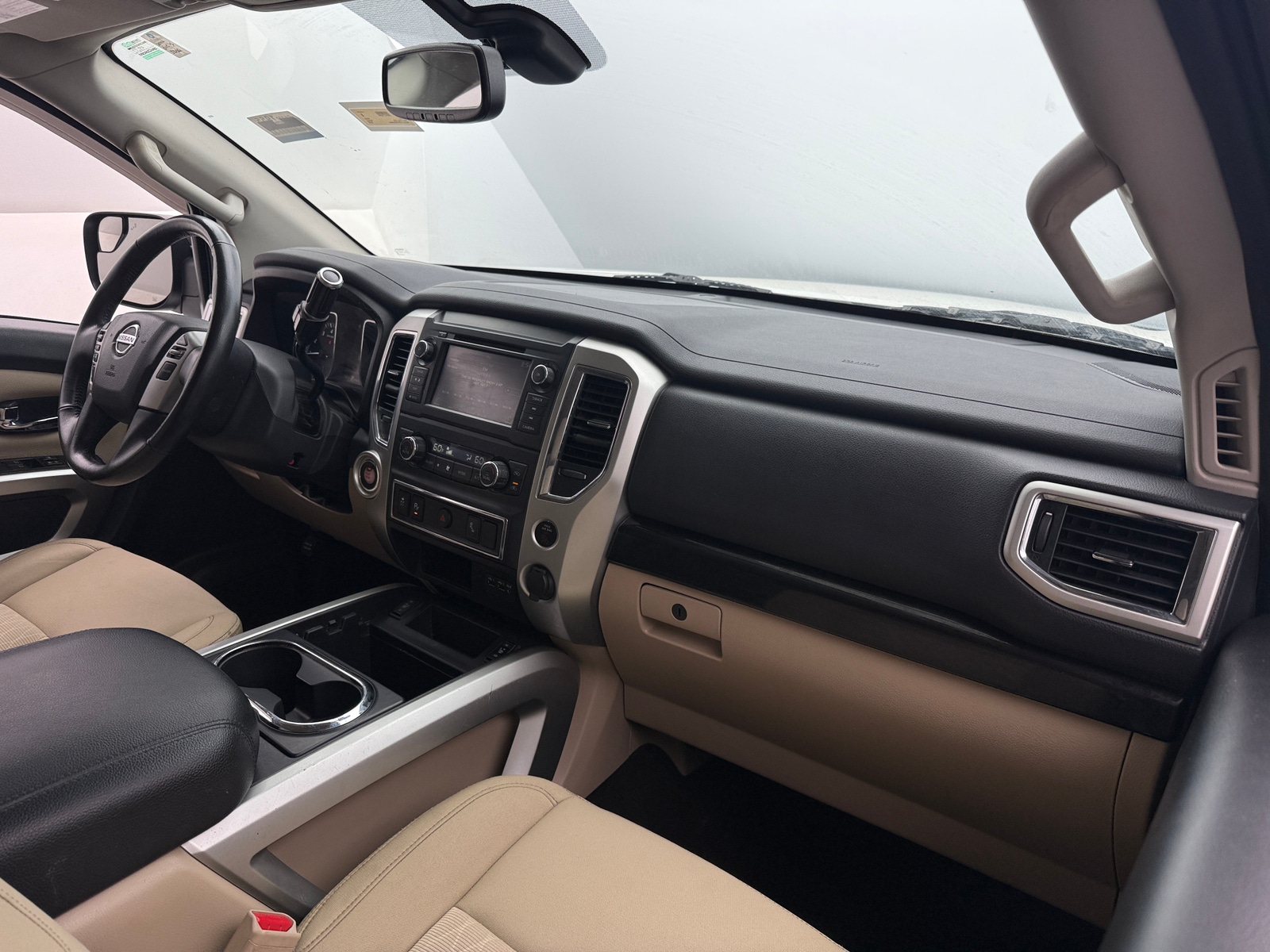 Thumbnail: 2019 Nissan Titan - 2