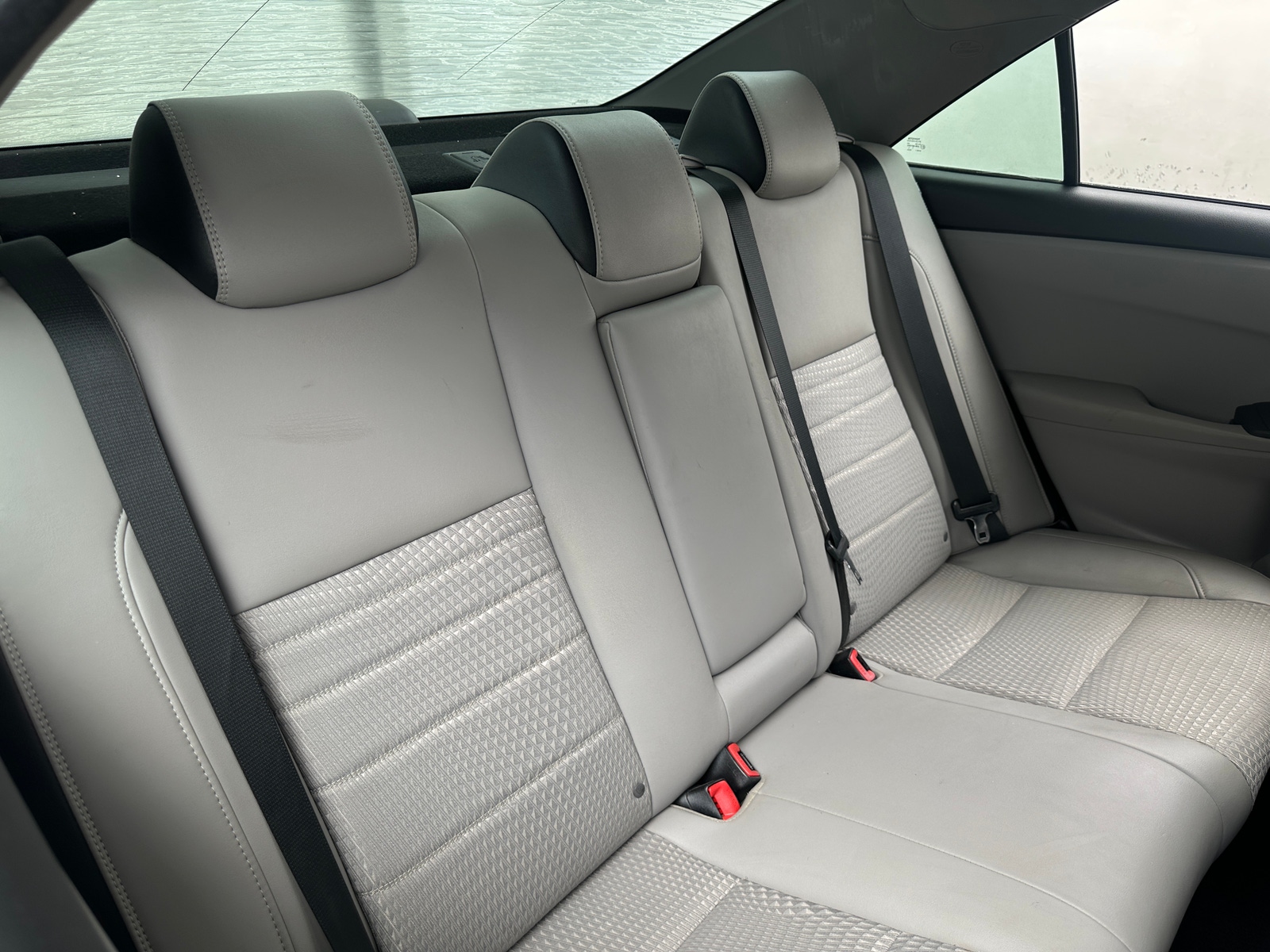 Thumbnail: 2015 Toyota Camry - 6