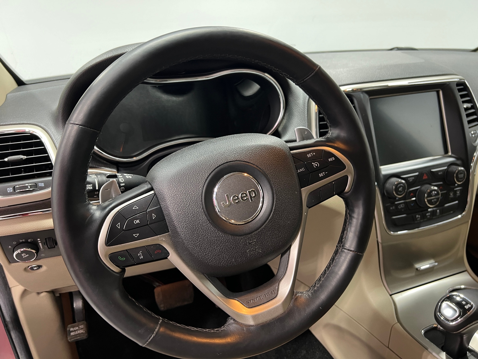 Thumbnail: 2014 Jeep Grand Cherokee - 4