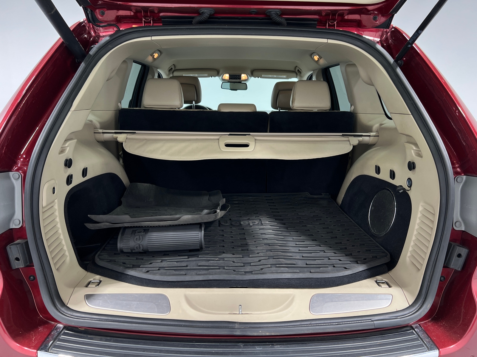 Thumbnail: 2014 Jeep Grand Cherokee - 6