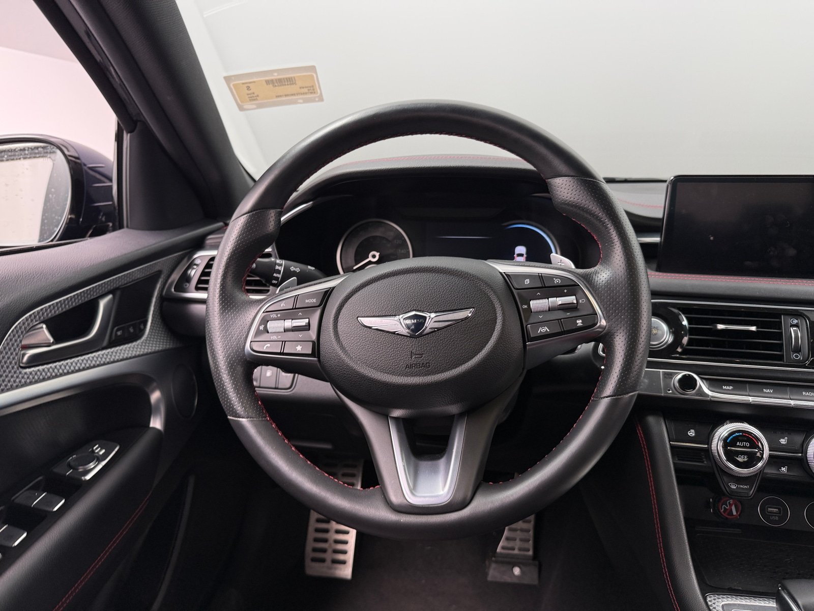 Thumbnail: 2022 Genesis G70 - 4