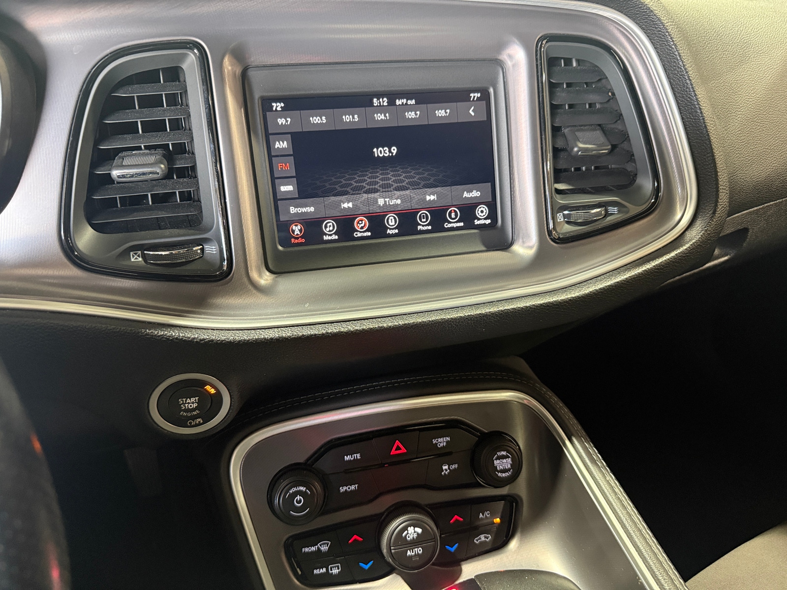 Thumbnail: 2019 Dodge Challenger - 4