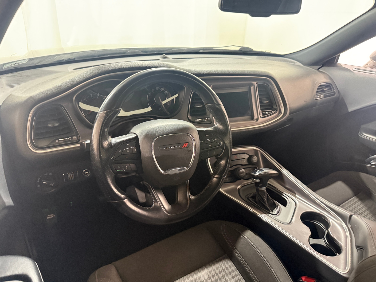Thumbnail: 2019 Dodge Challenger - 3